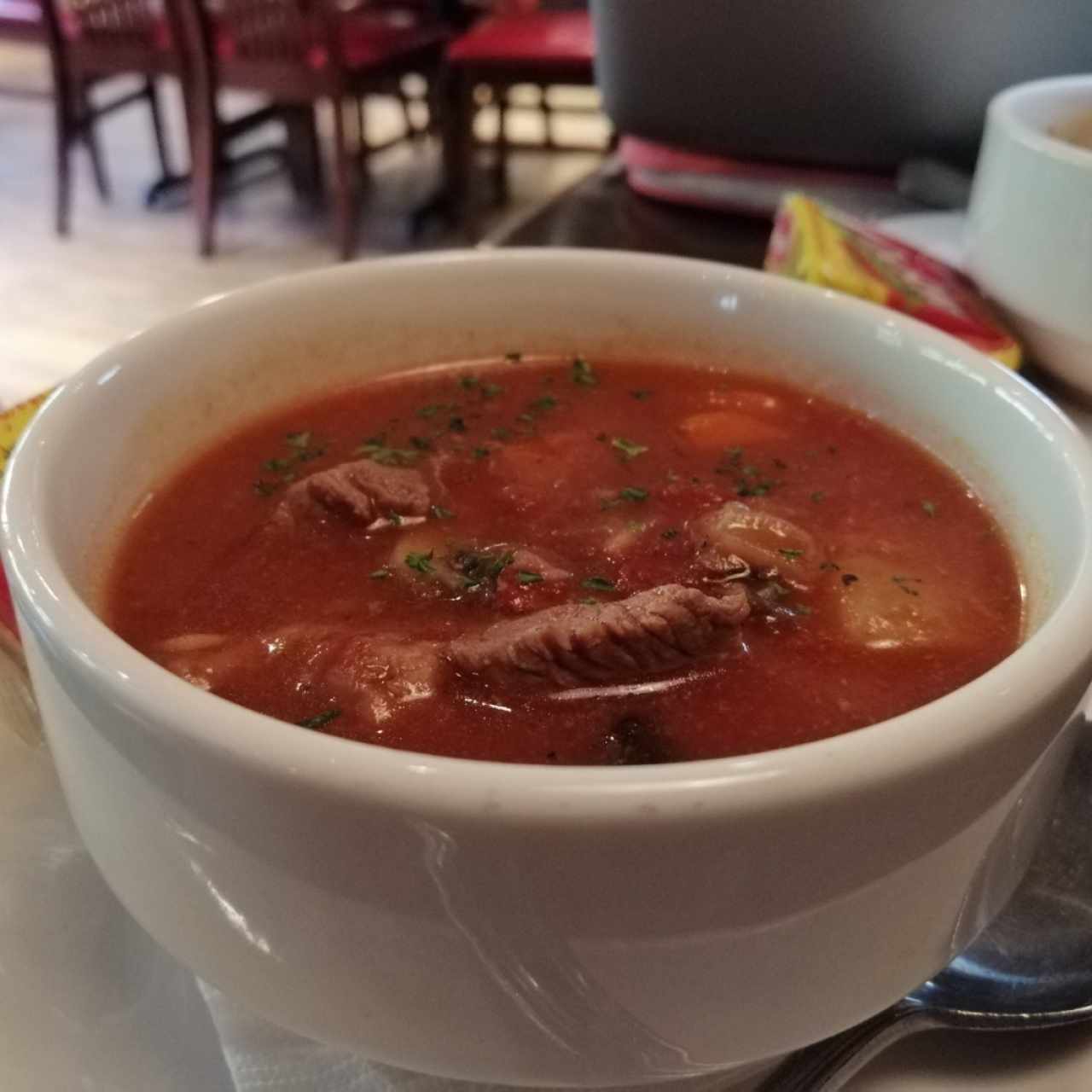 Sopa de carne de entrada