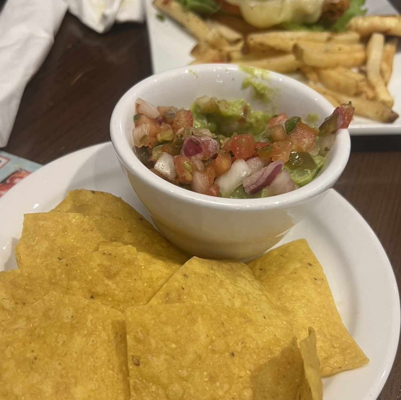 Appetizers - FRIDAYS TOSTADO NACHOS