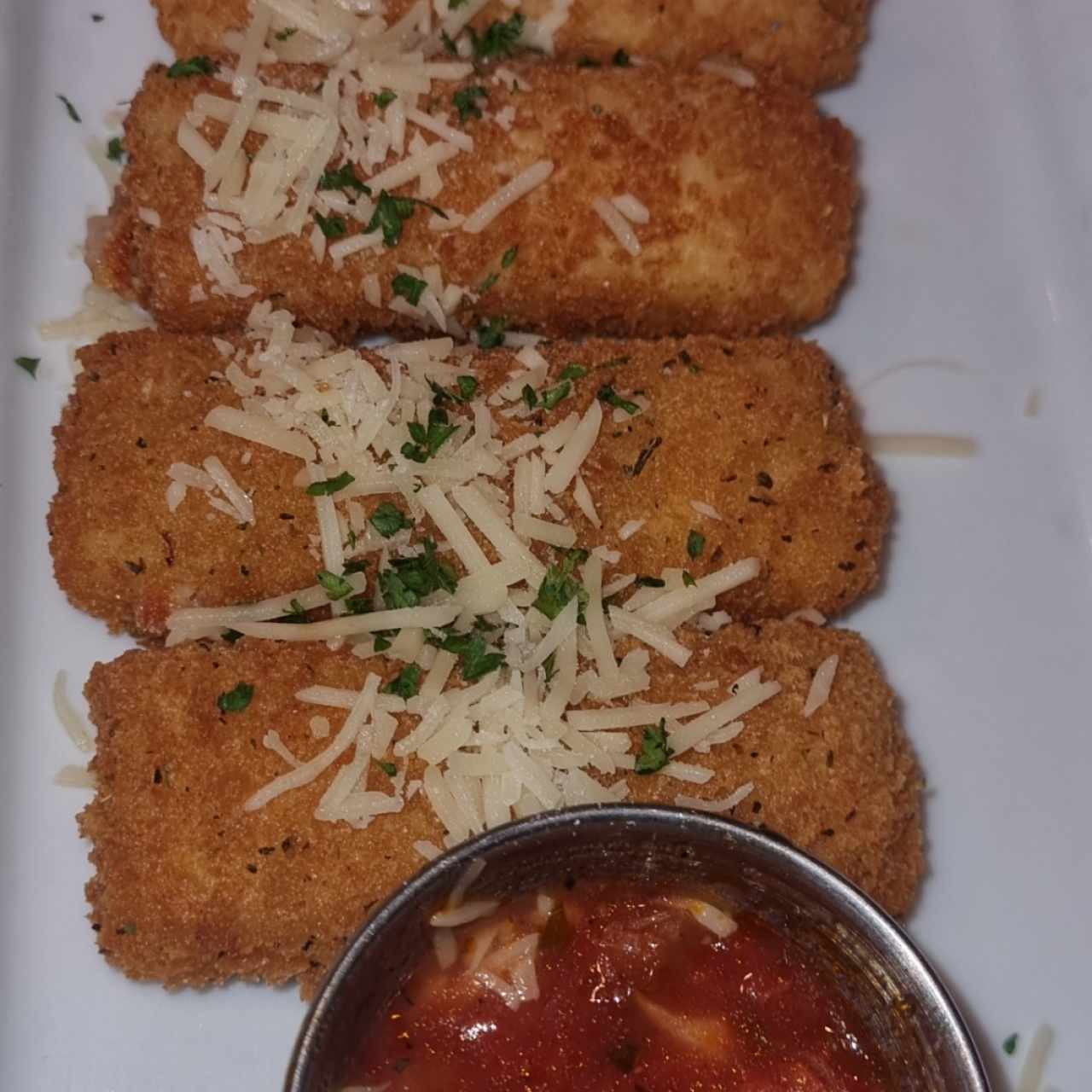 Appetizers - FRIED MOZZARELLA