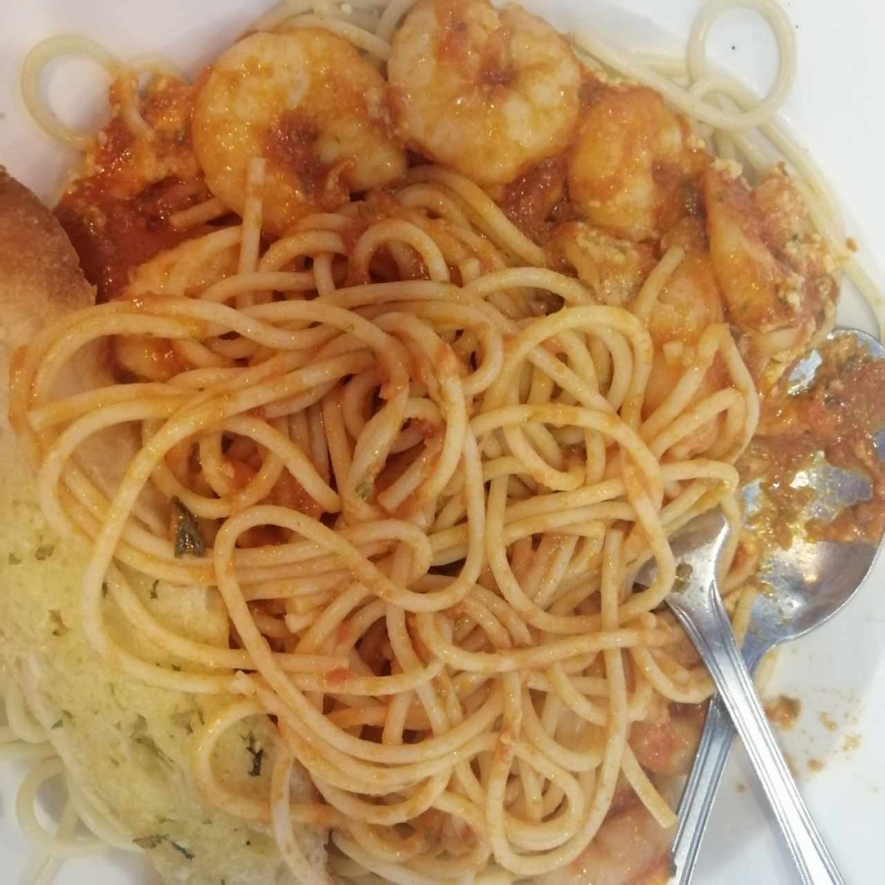 Spaghetti camarones