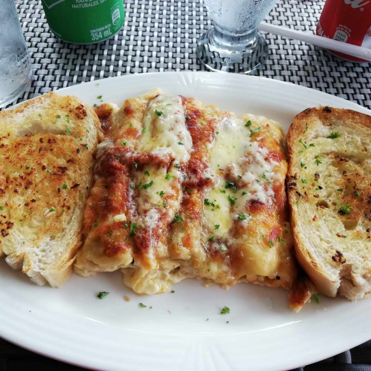 Canelones con queso ricotta y espinaca