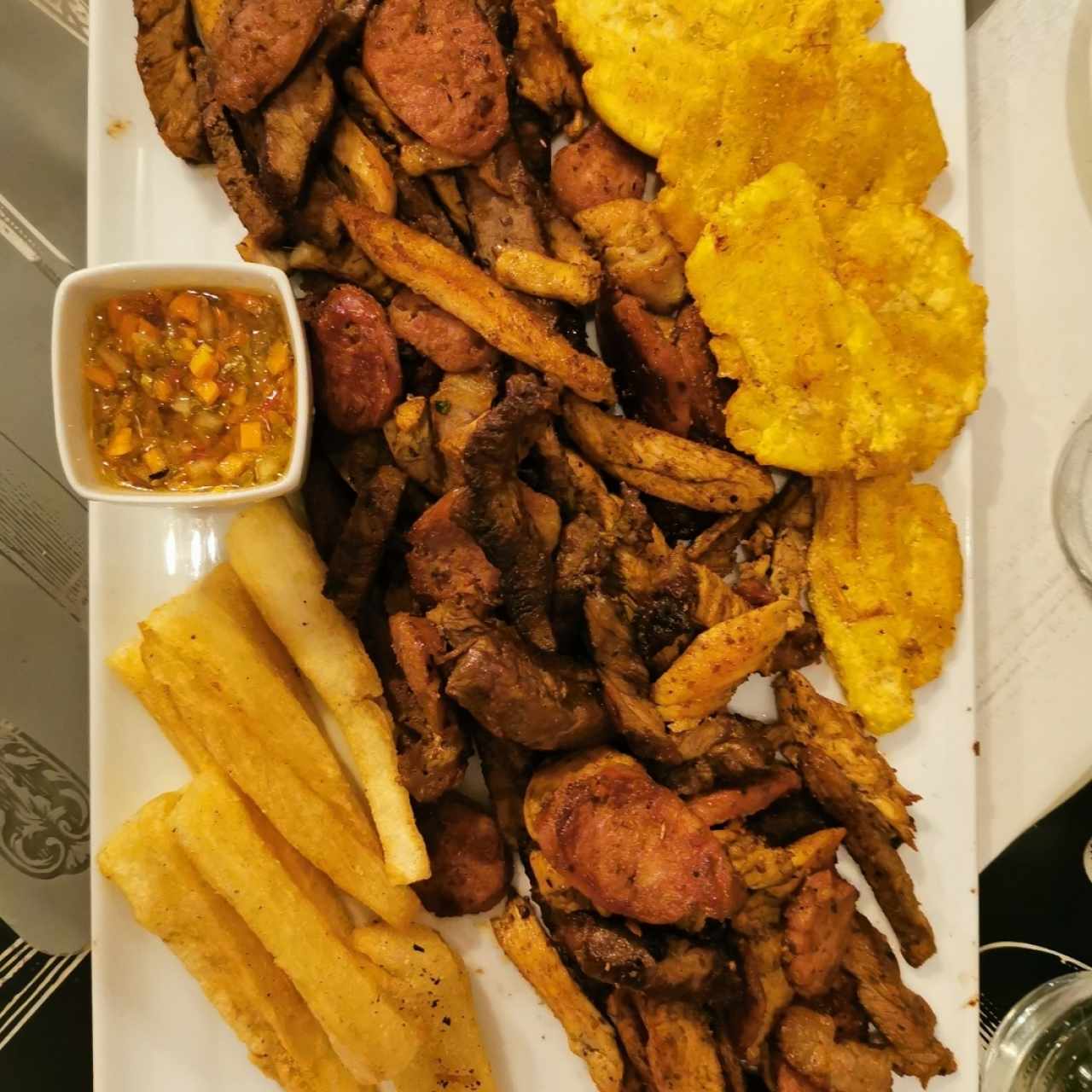 Picada gaucha para tres personas
