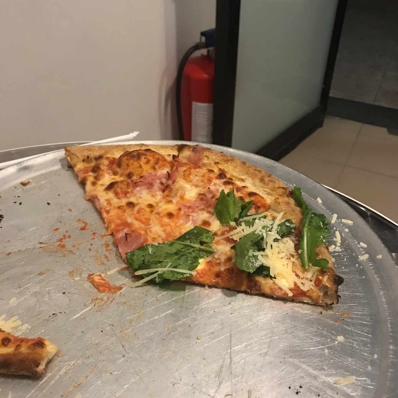 Pizza Margherita con Jamon/Katané