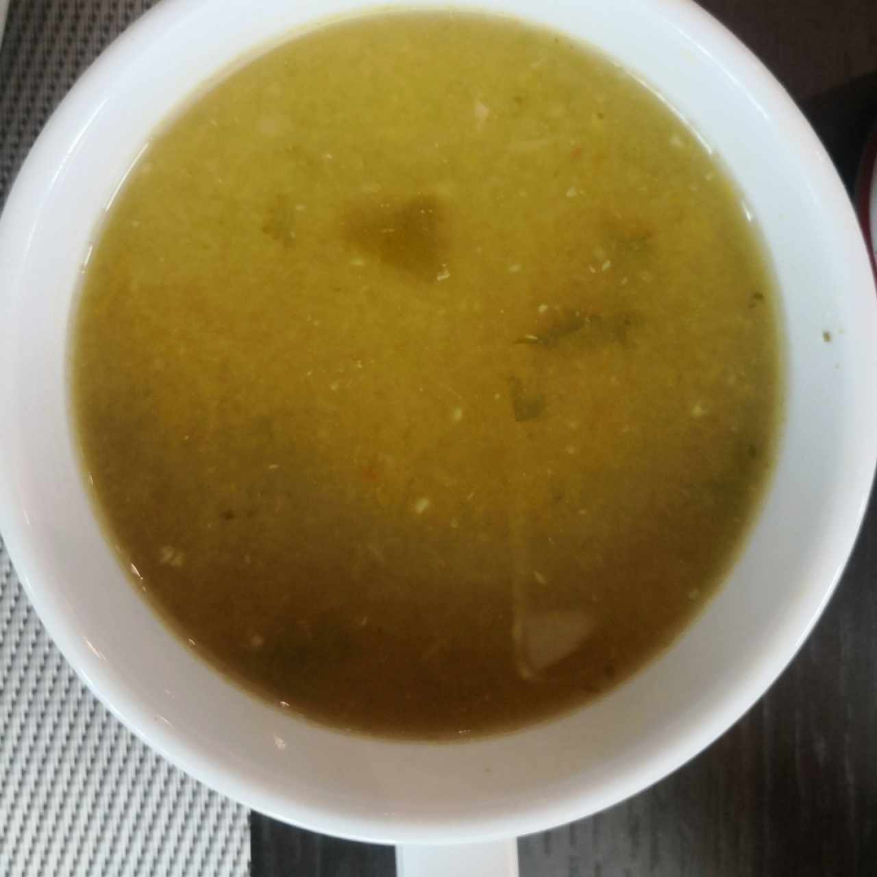 sopa de pollo