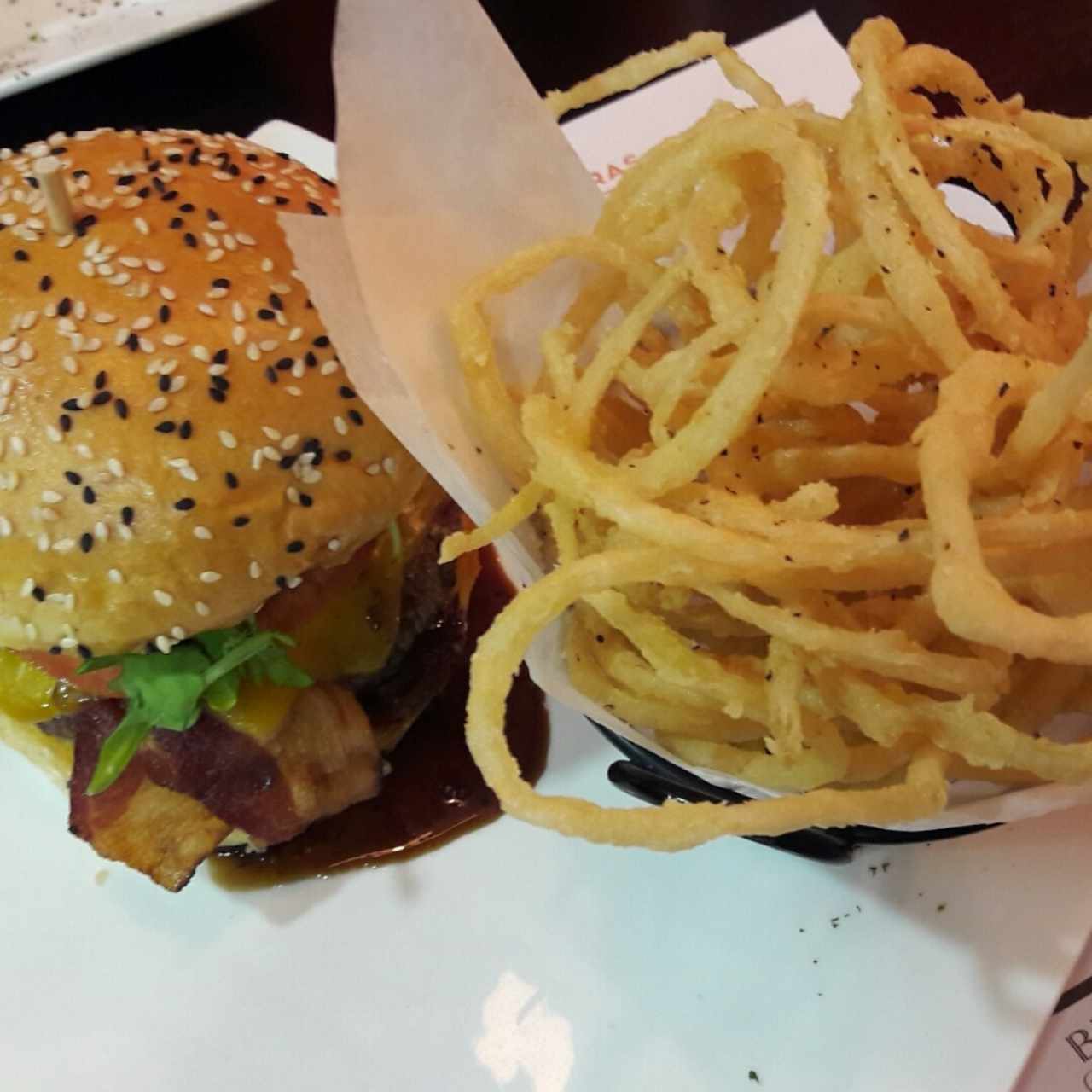 ganadora burger week 2015