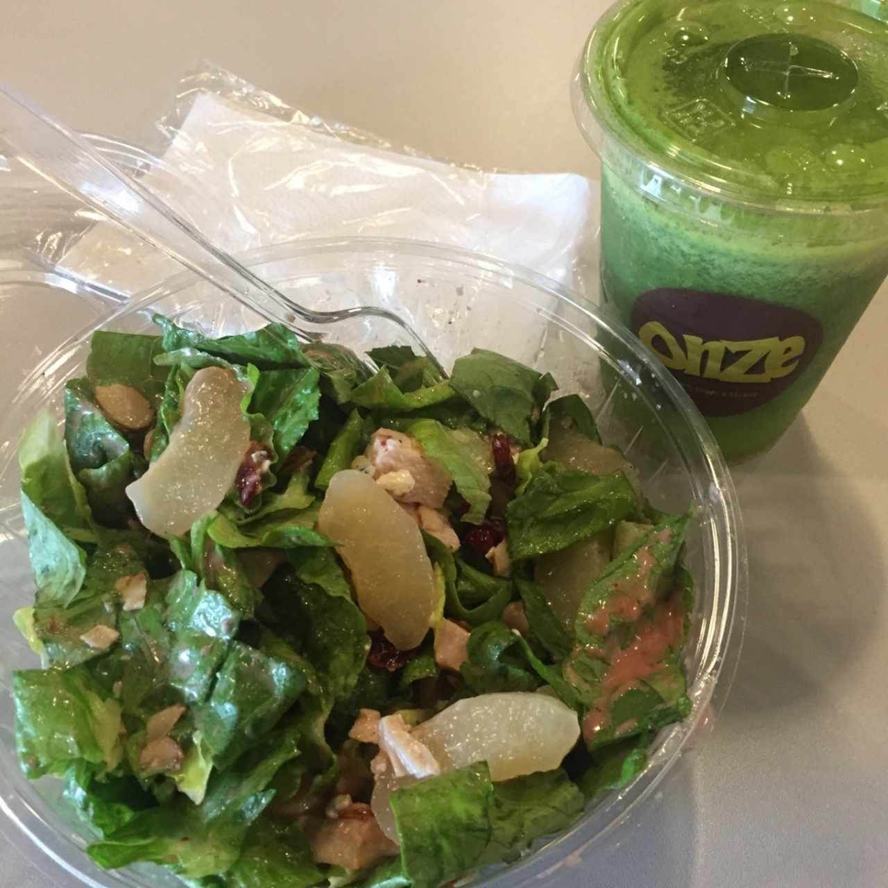 Summer salad & Green power juice