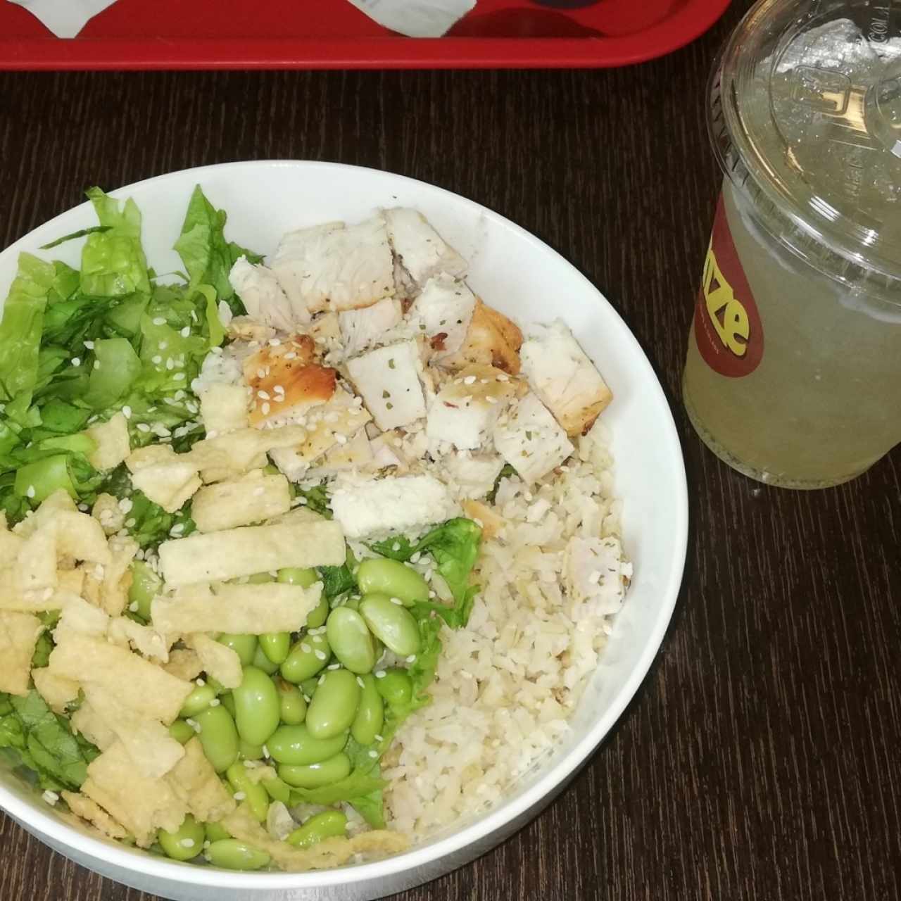 Teriyaki Bowl y limonada natural