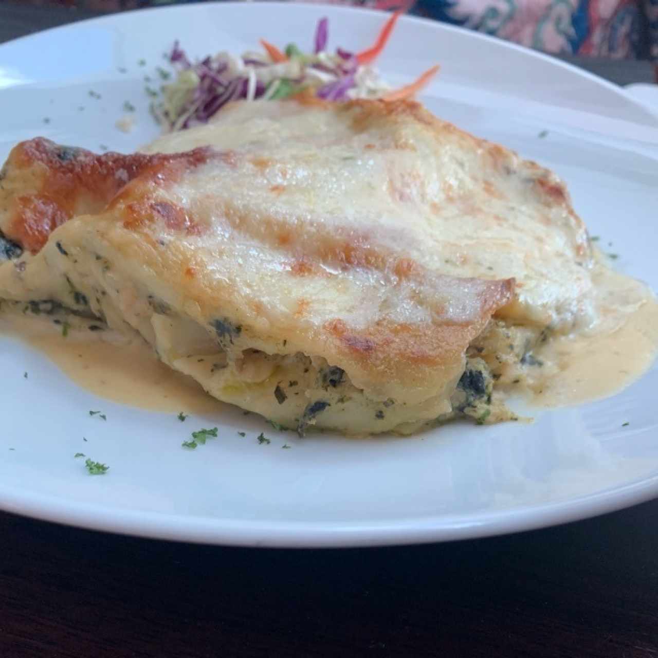 Lasagna pollo y espinacas 1000% recomendada buena porcion y es deliciosa