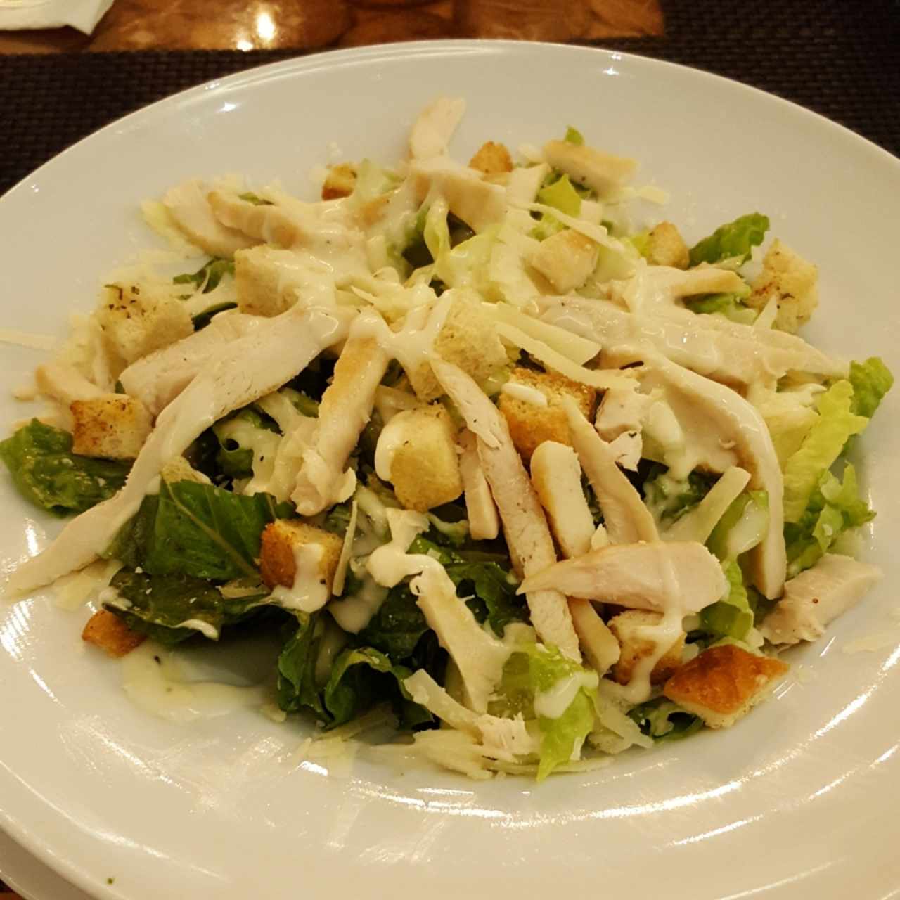 Ensalada césar con pollo