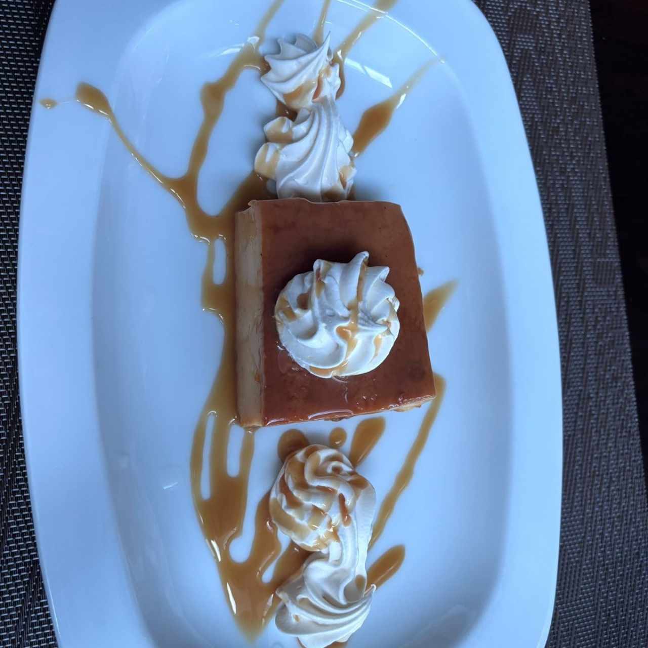 Flan de la casa