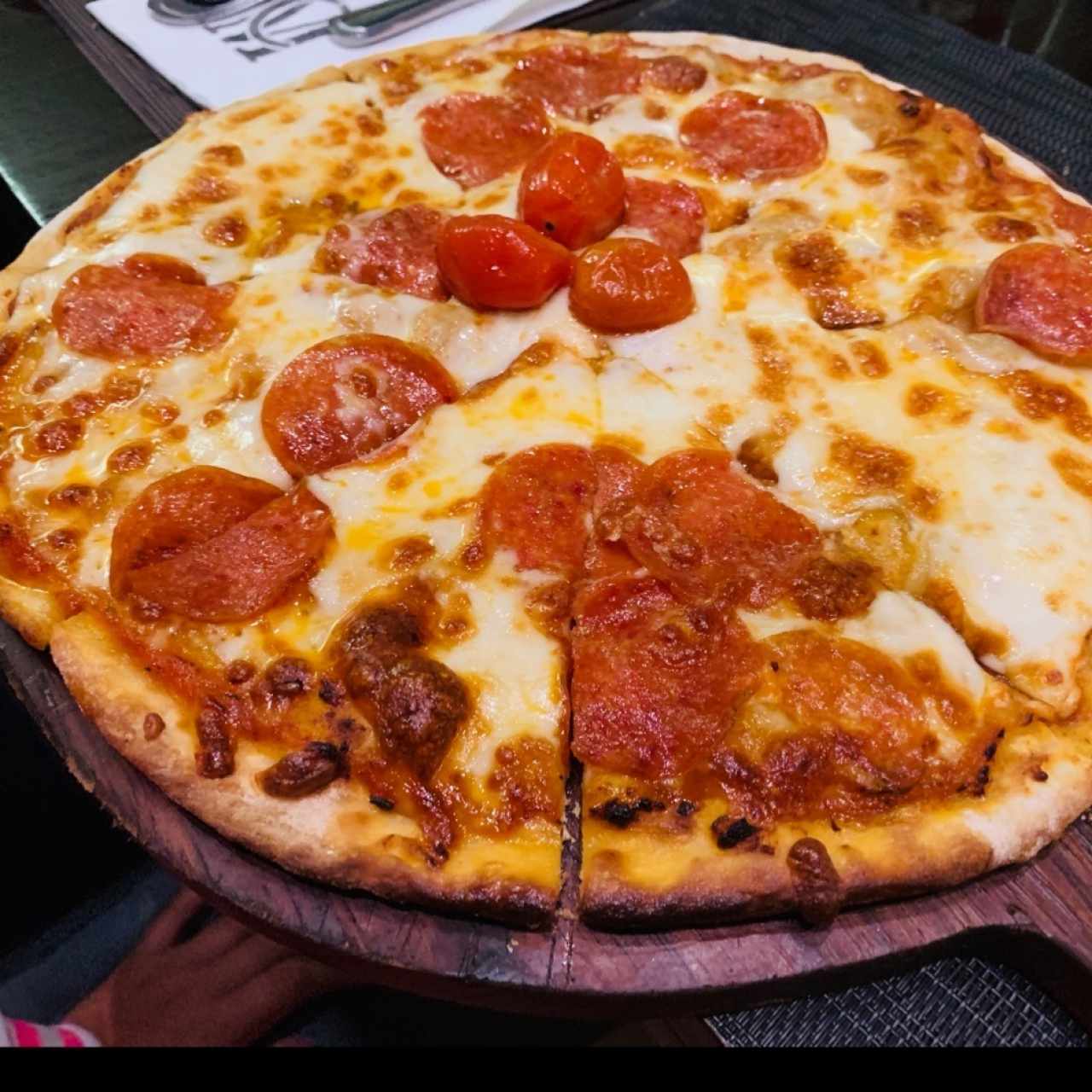 Pizzas - Pizza pepperoni clásica