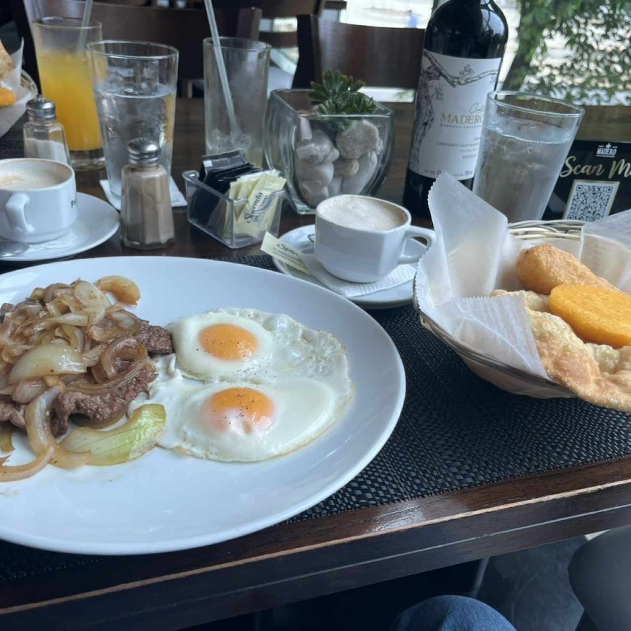 Nuestras combinaciones - Desayuno Panameño