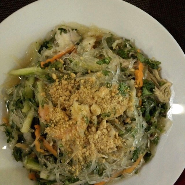 Ensalada de fideos con camarones