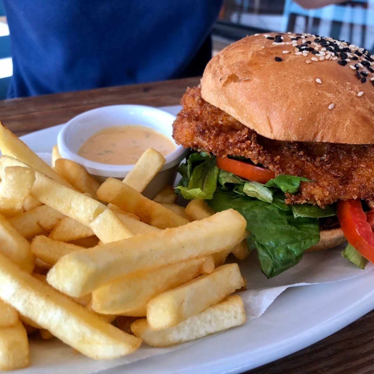 hamburguesa de pollo apanado