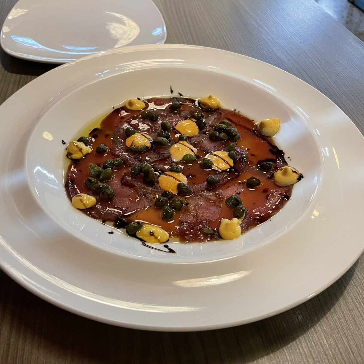 Carpaccio de Atún Ahumado