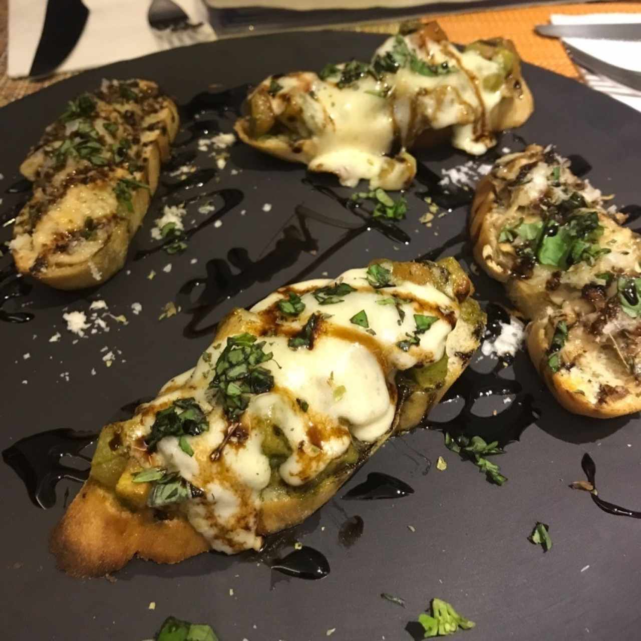 Entradas - Bruschetta Mixta