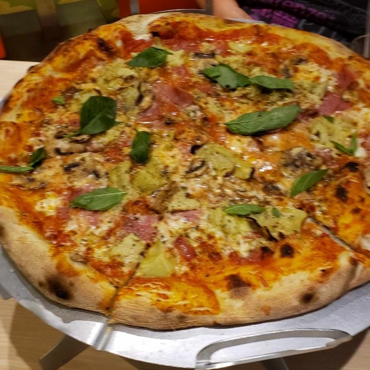 Pizzas Clásicas - Capricciosa