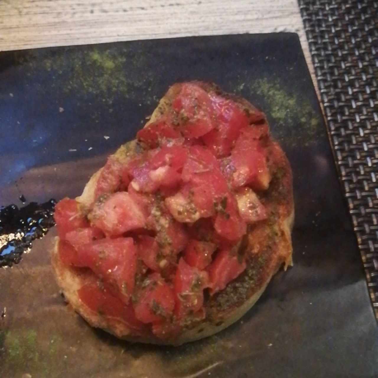 Bruchetta con tomate