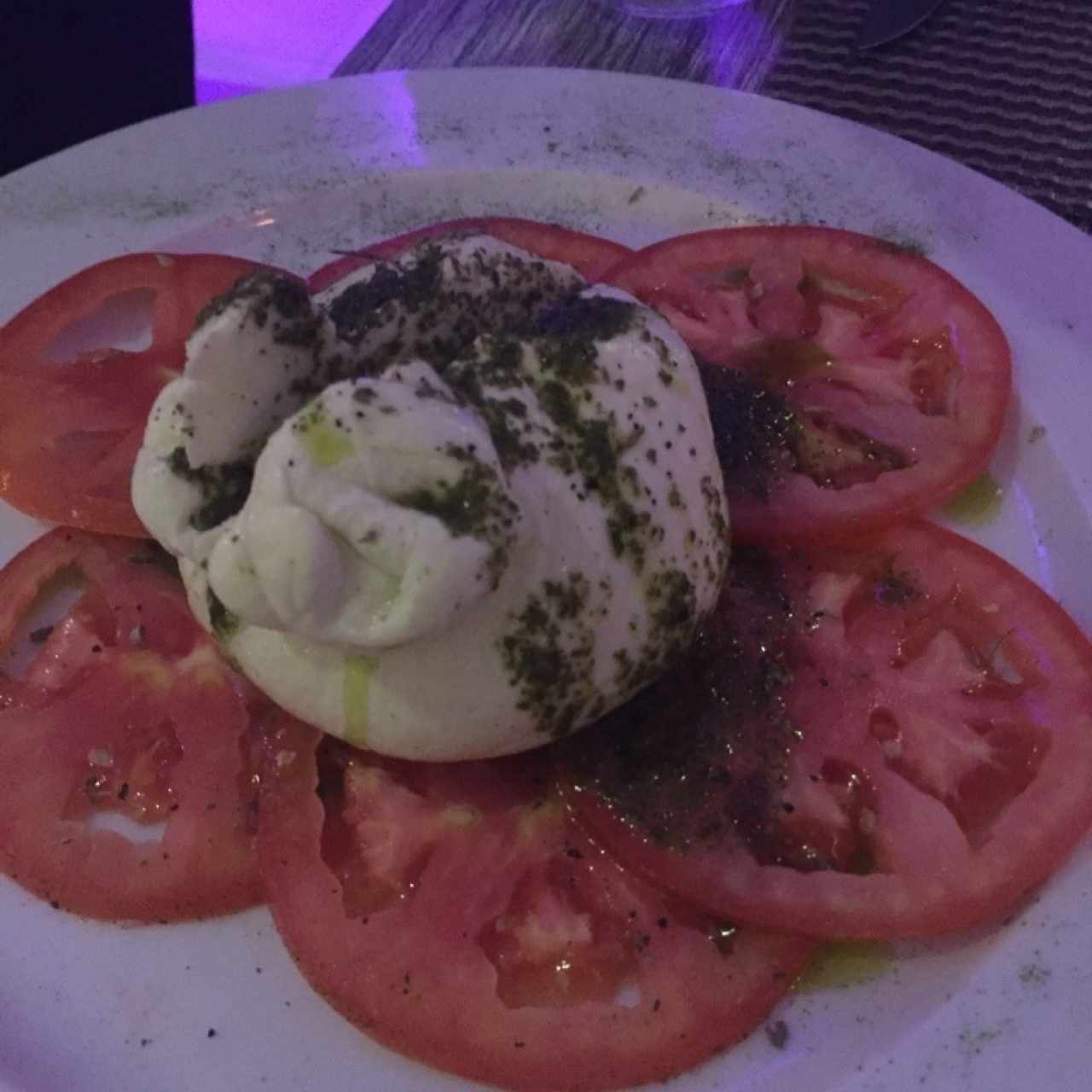 Ensaladas - Burrata Strega