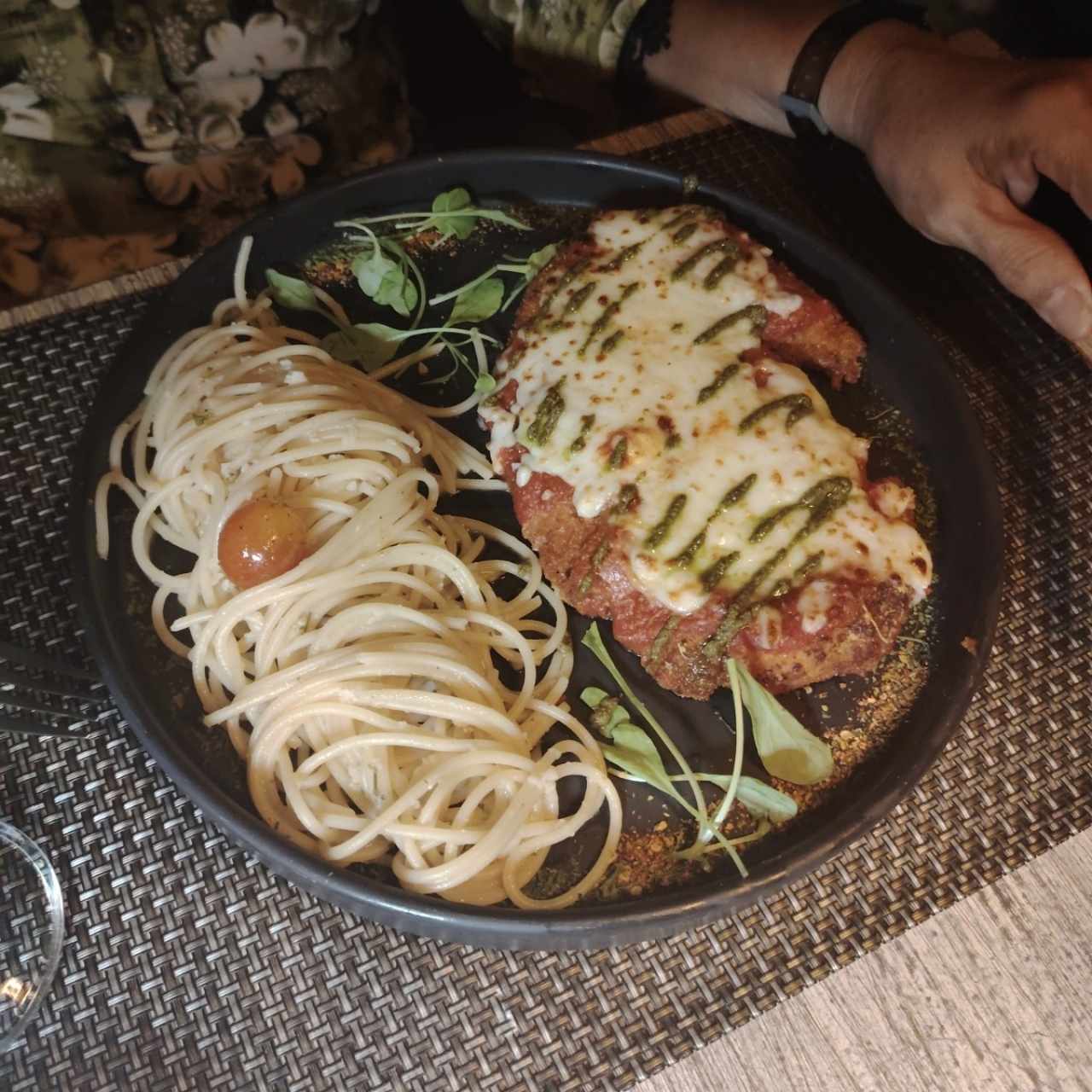 Milanesa de Pollo a la Parmesana