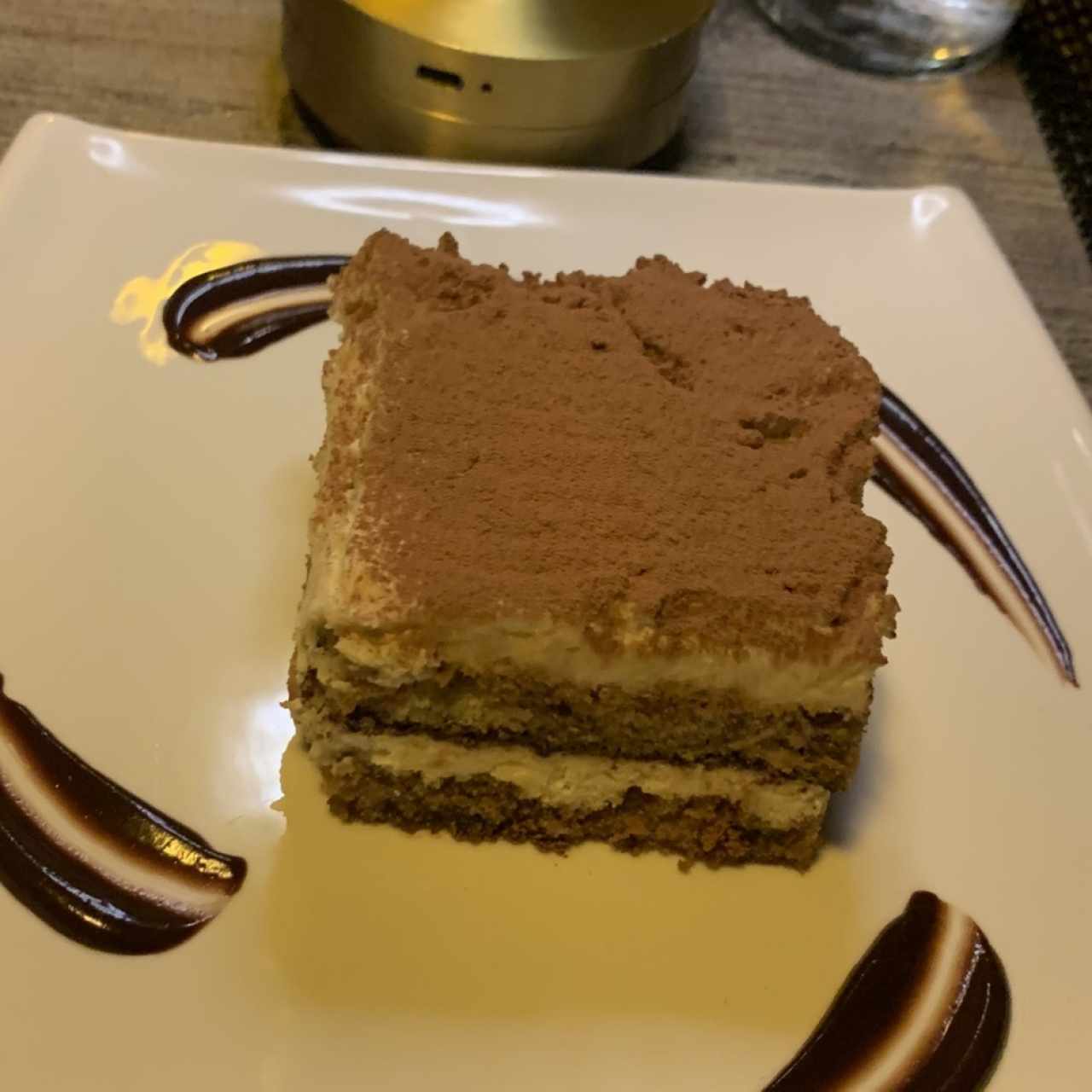 POSTRES ARTESANALES - Tiramisú Tradicional