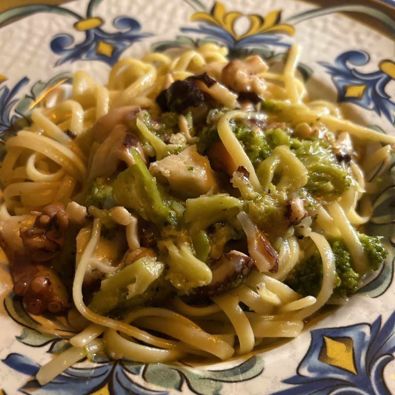 Linguini de Pulpo y Brócoli