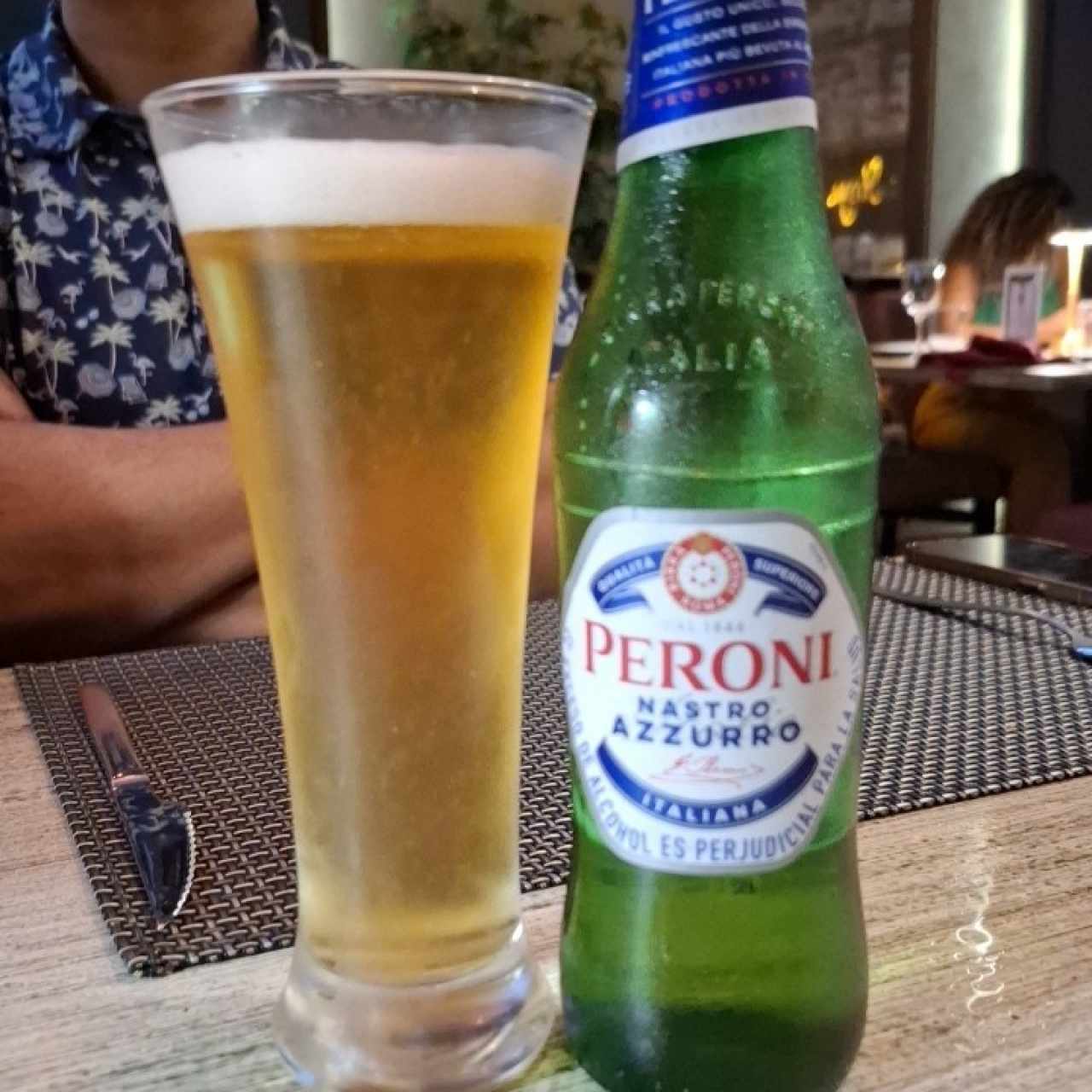 Cerveza Peroni 