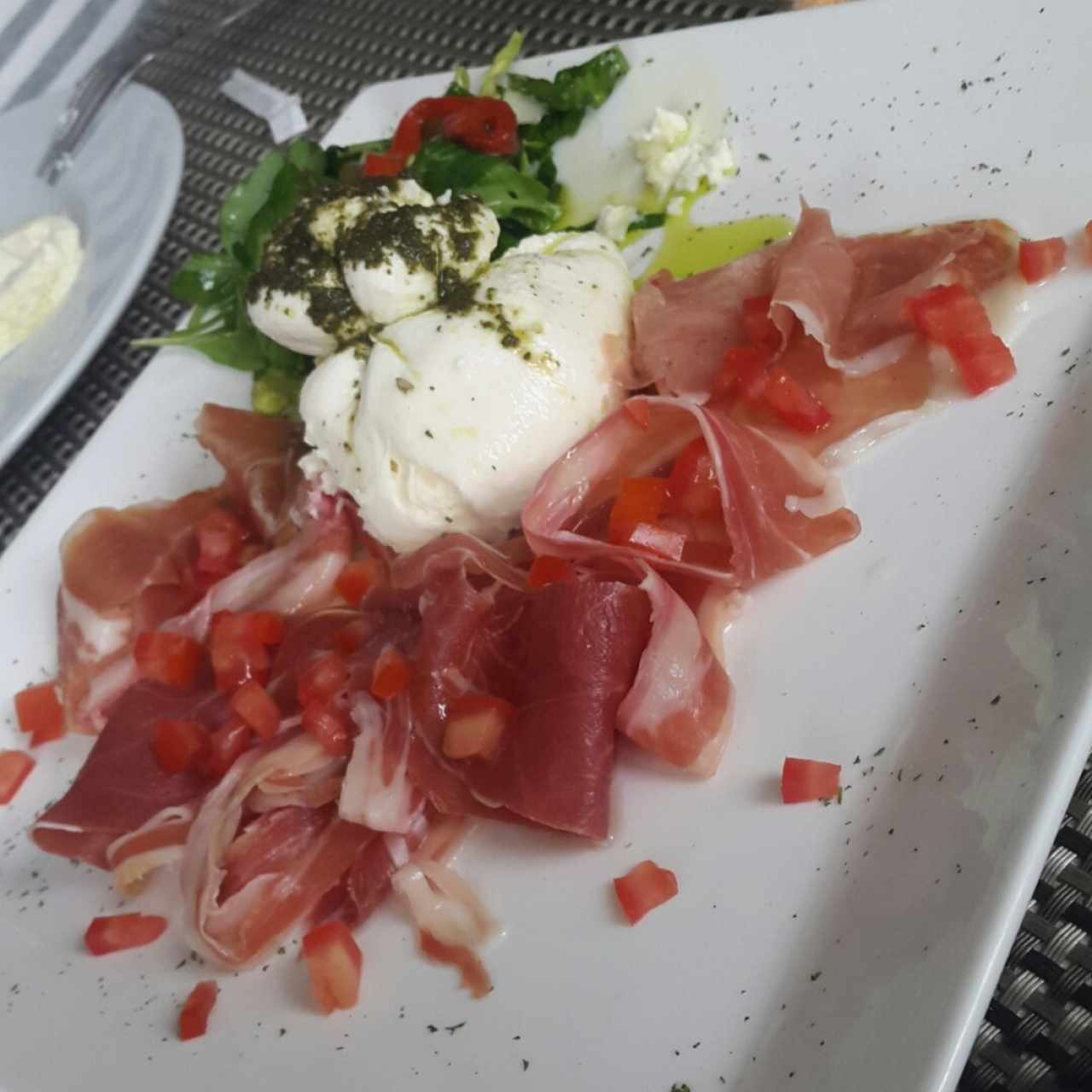 Antipasti - Burrata Especial