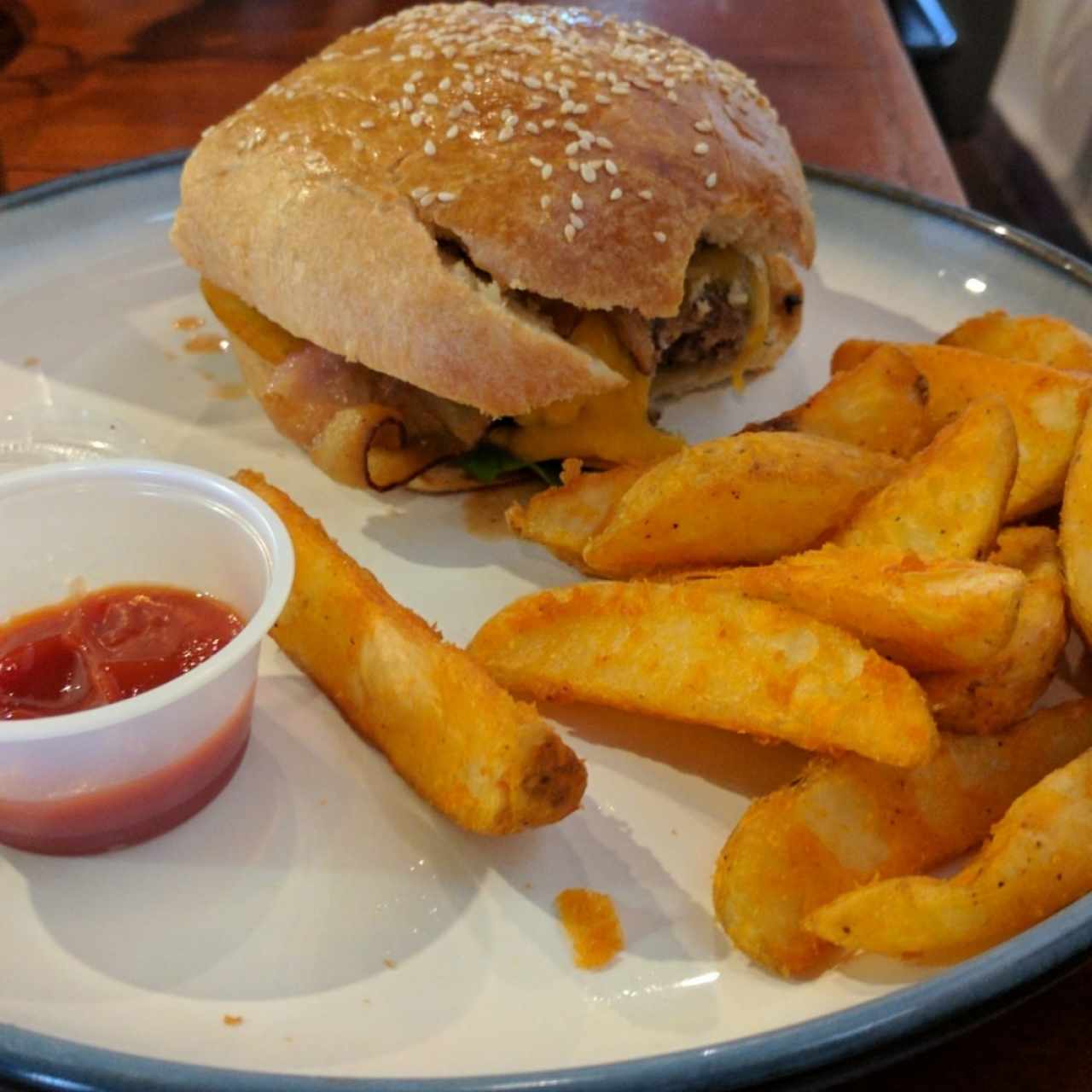 Sandwiches - Burger Local