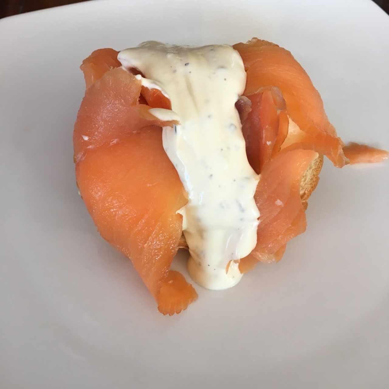 Huevo con Salmon