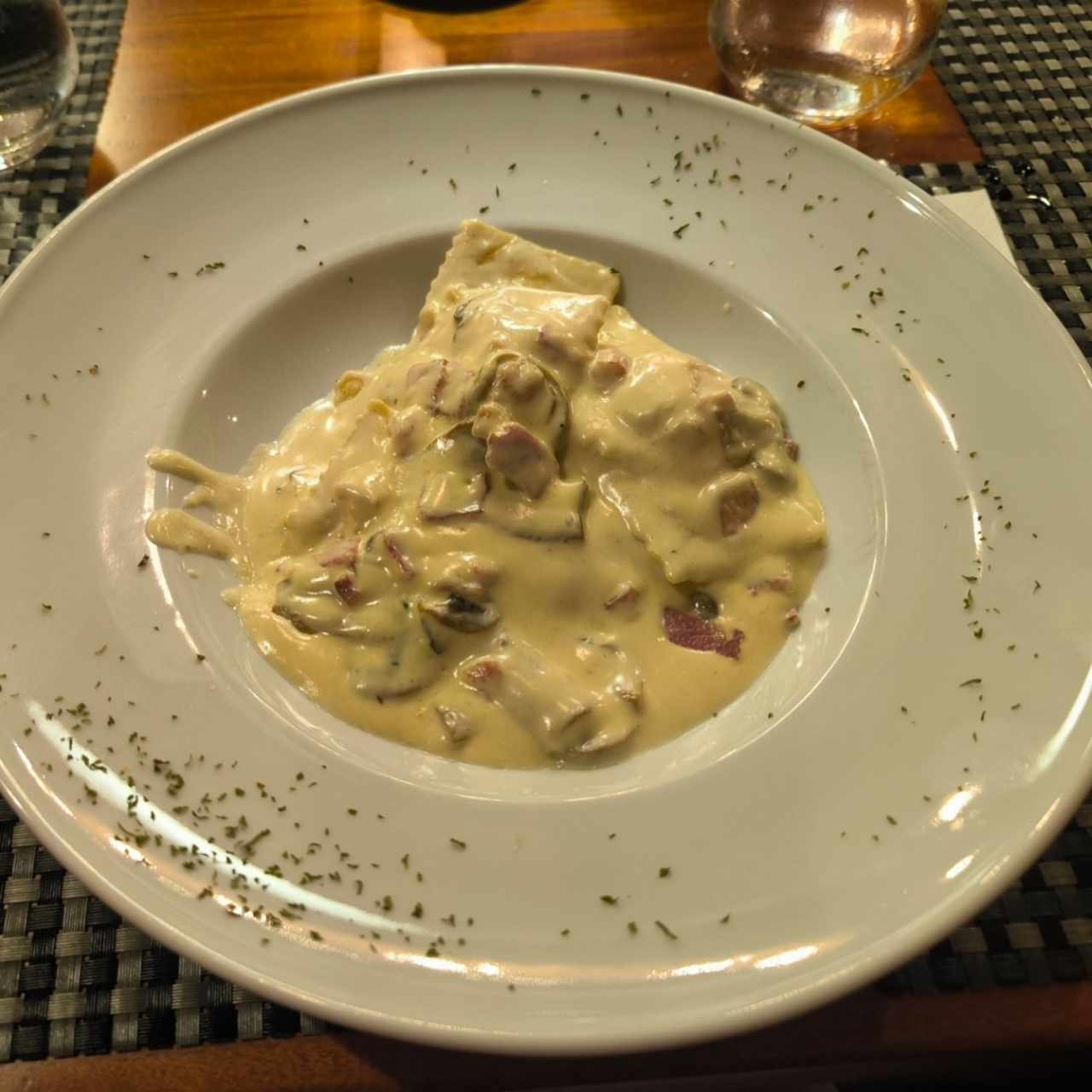 Ravioli de Pollo a la Boscaiola