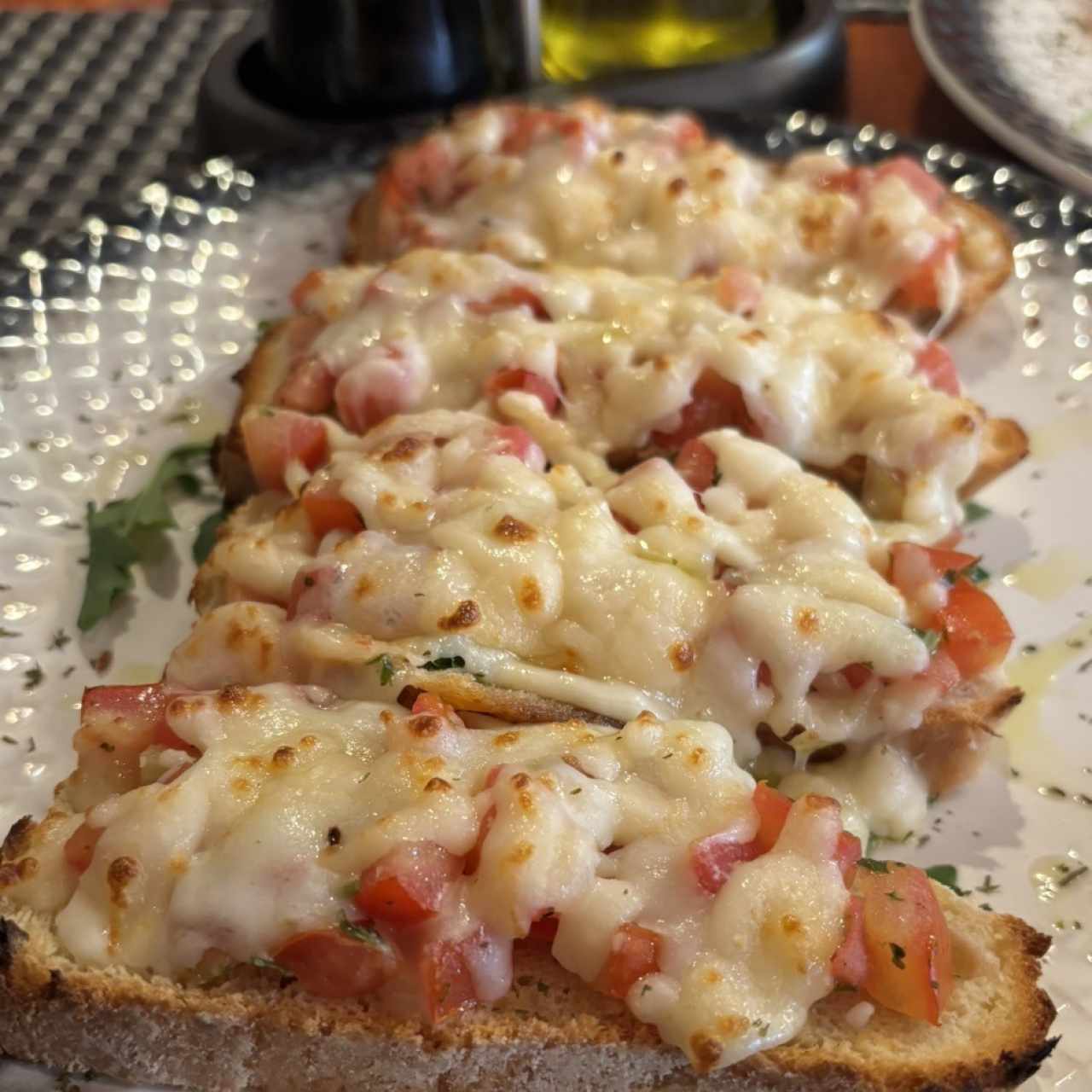 Para Compartir - Bruschetta Tricolore