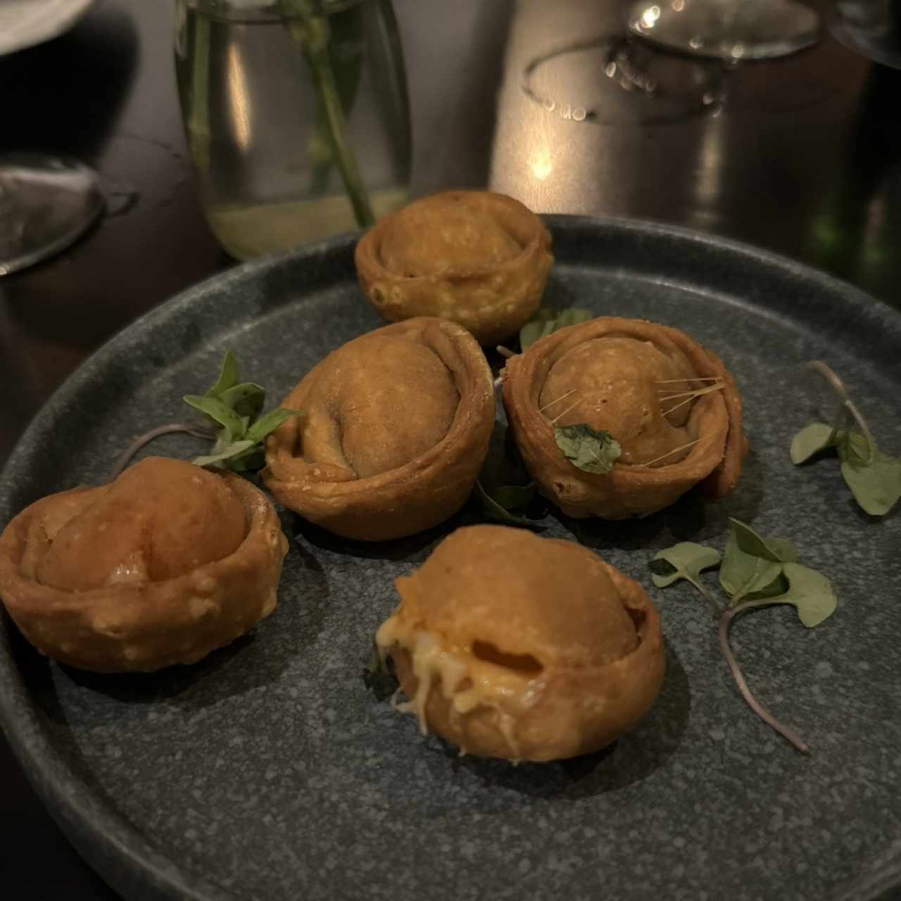 Empanaditas de Mozzarella y Pomodoro