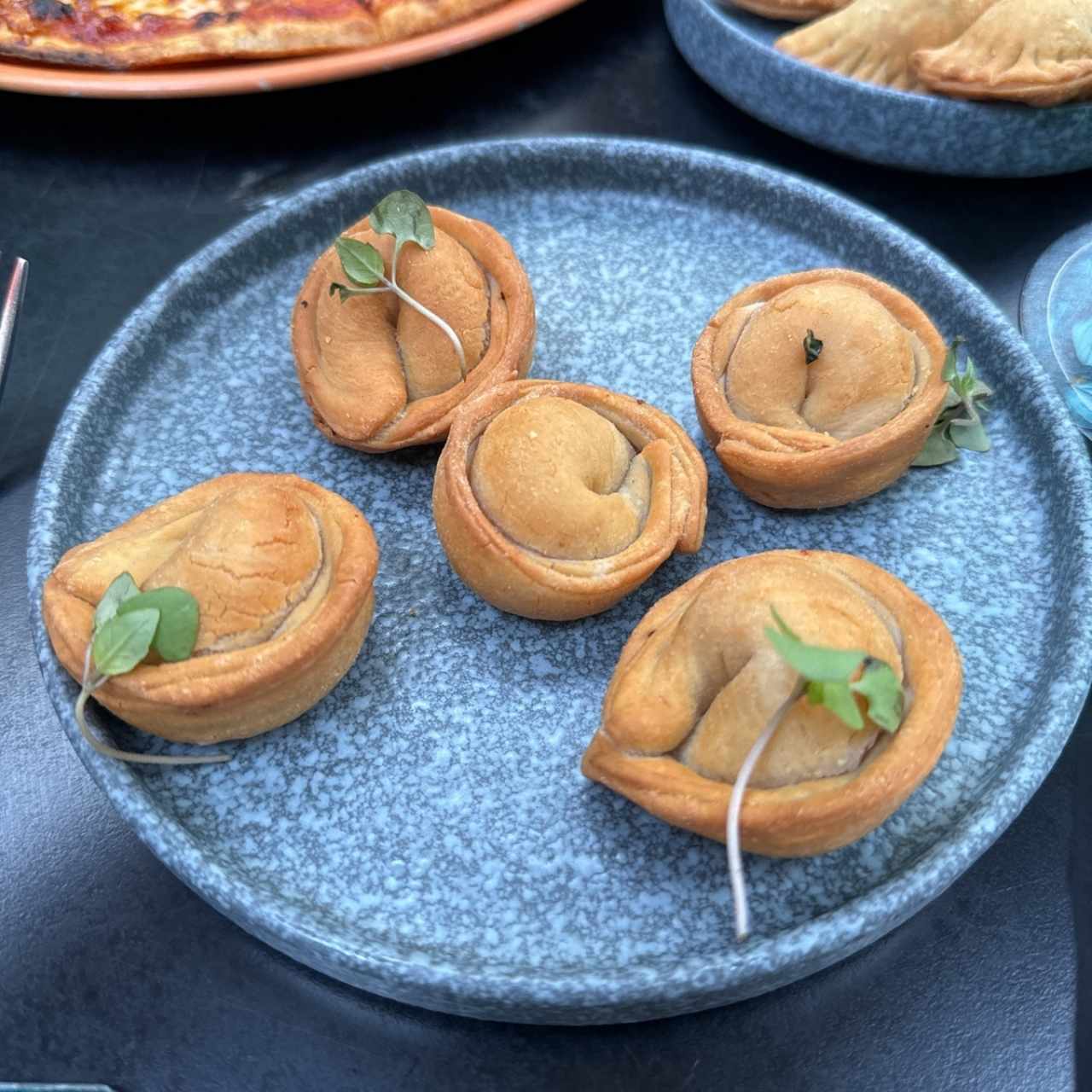 Empanaditas de Mozzarella y Pomodoro