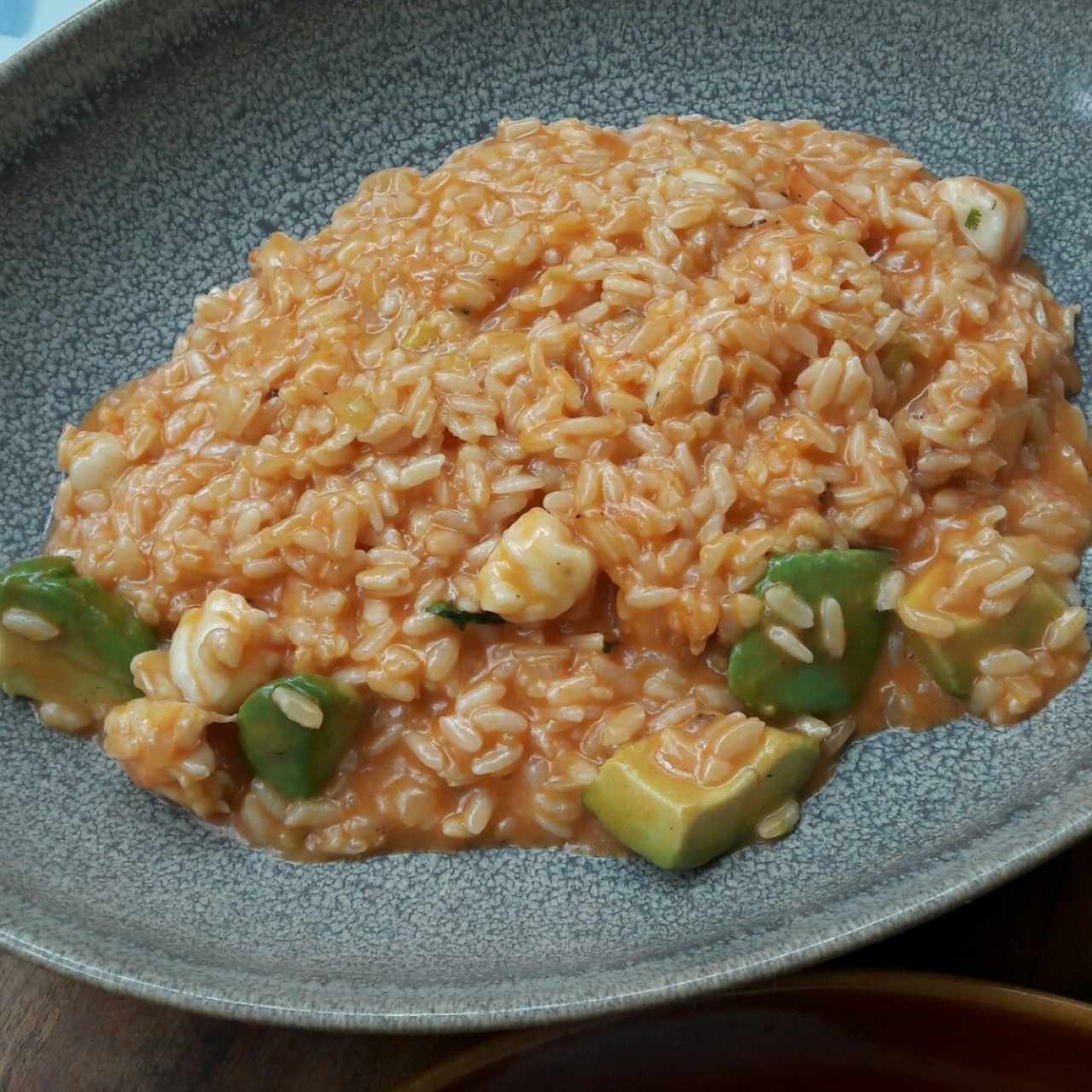 risoto langostino y aguacate