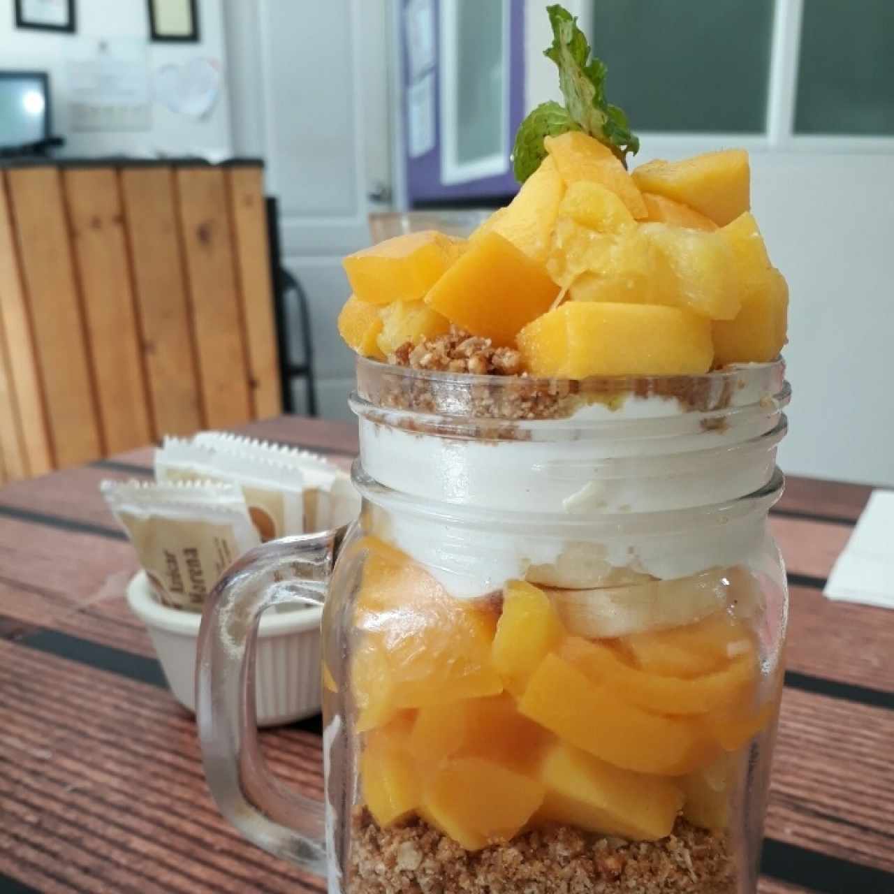 Granola de Piña y Mango