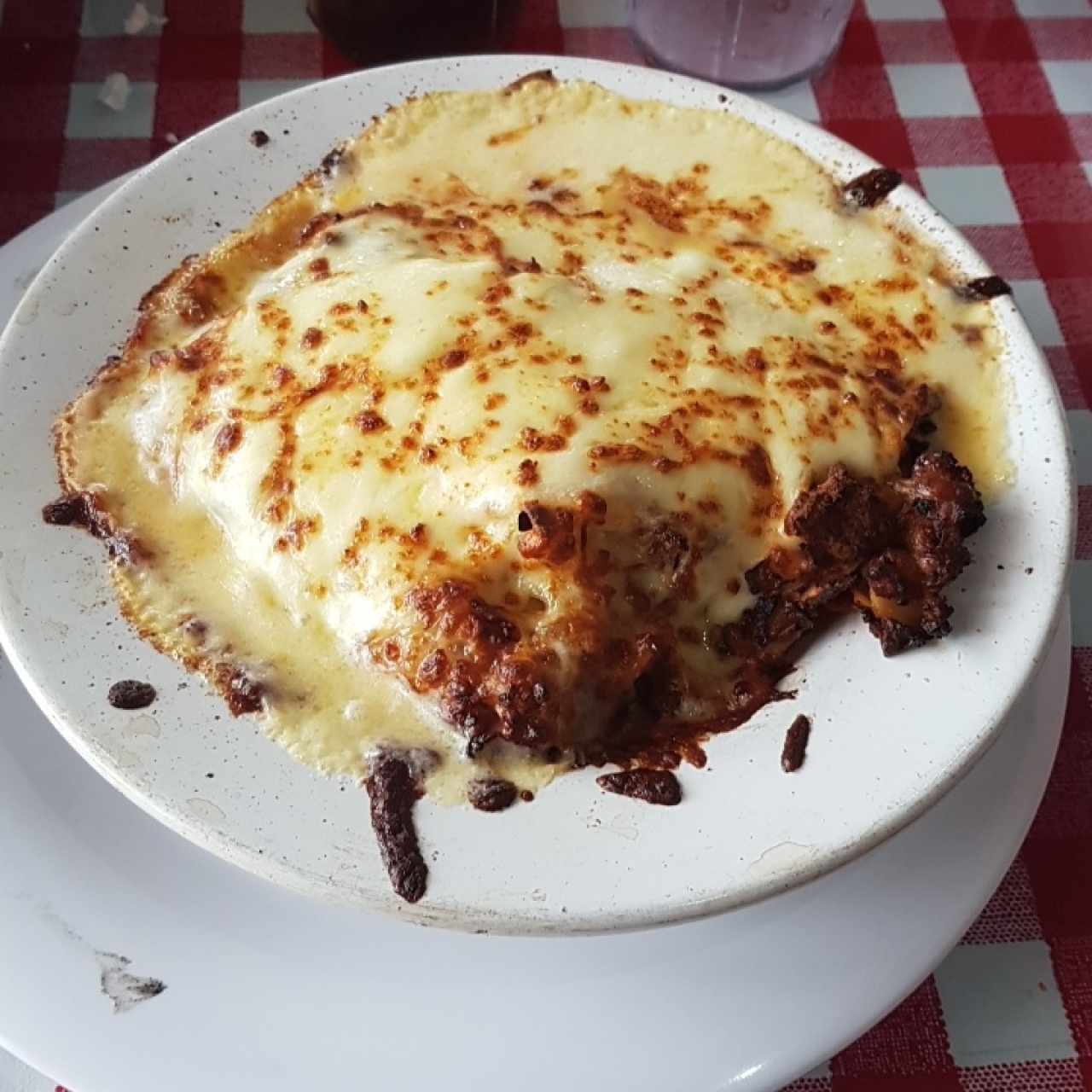 lasagna con carne gratinada