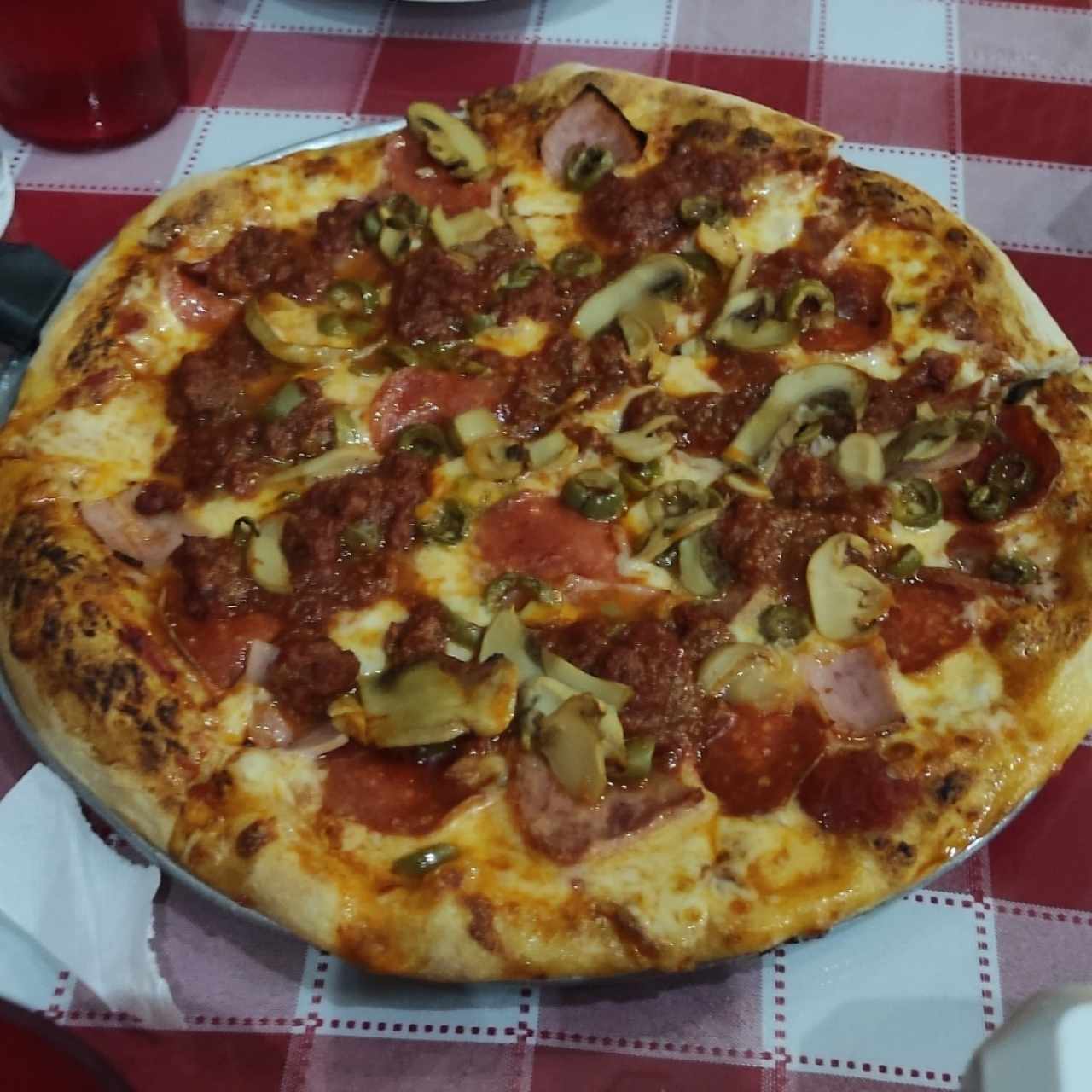 Pizza regular ~ Súper Giorgio's