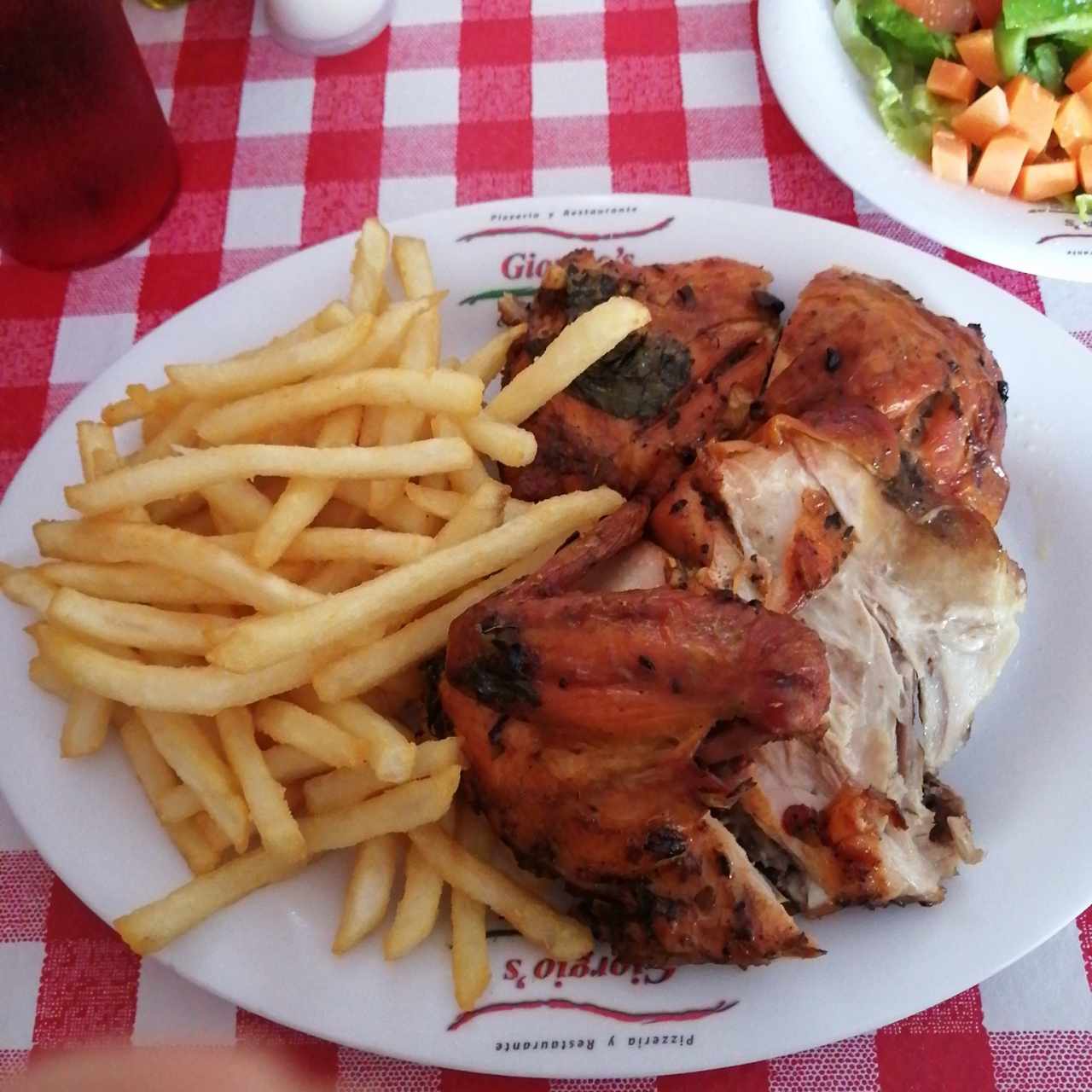 Pollo asado con papas