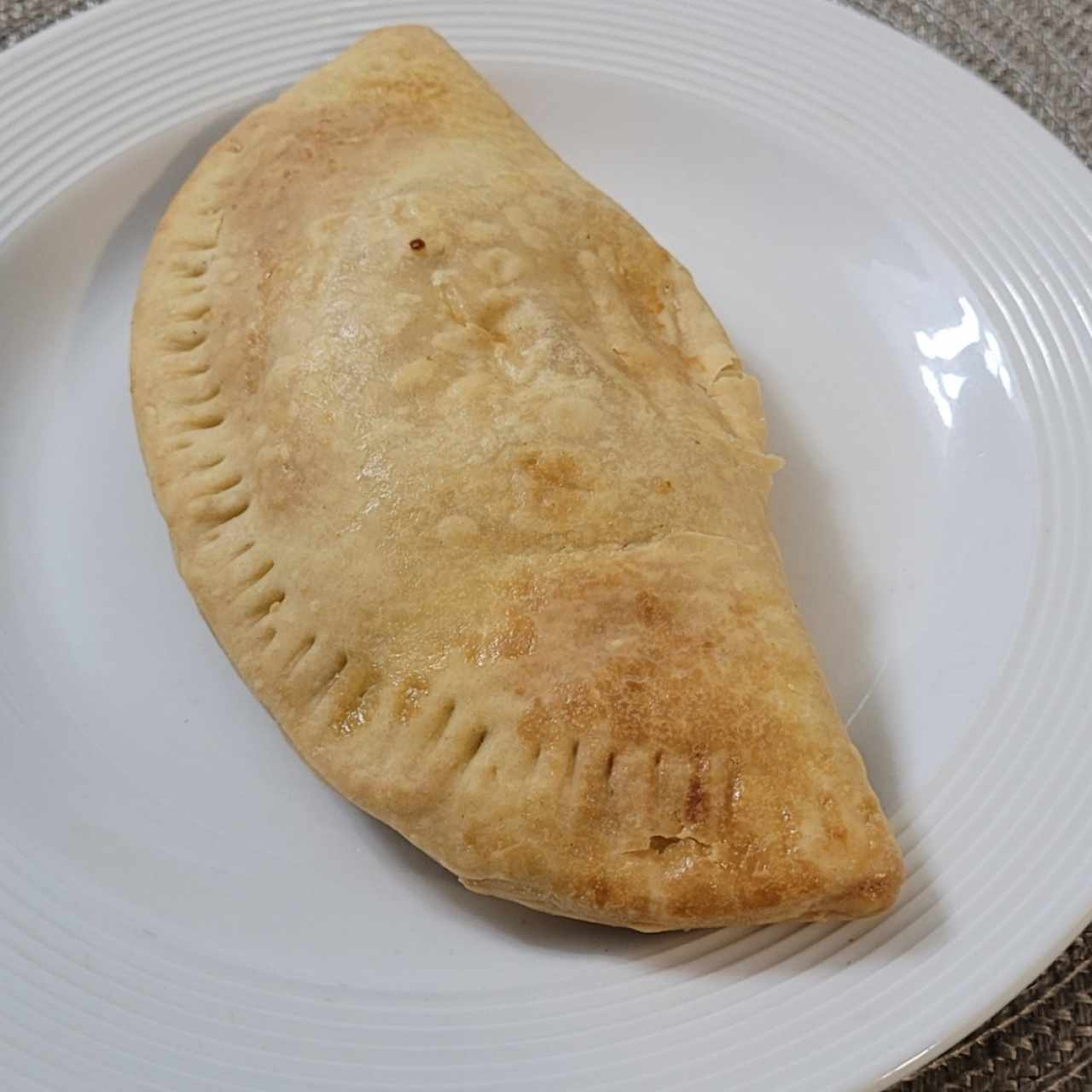 Empanada Artesana de Queso