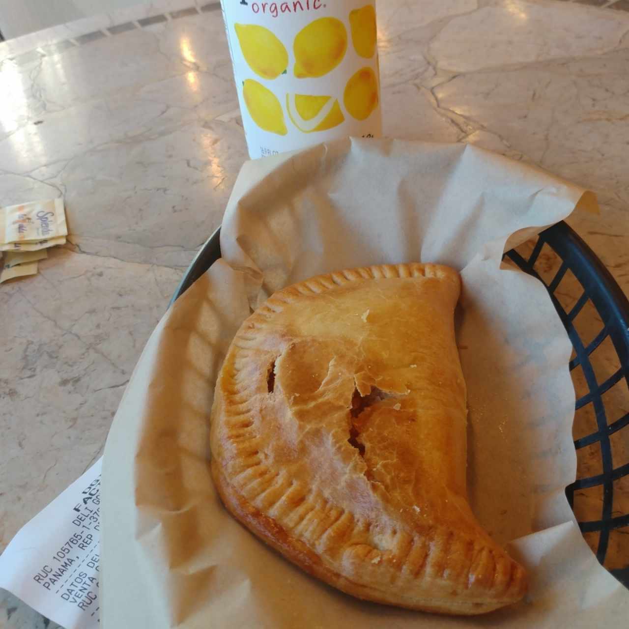 empanada artesanal carne