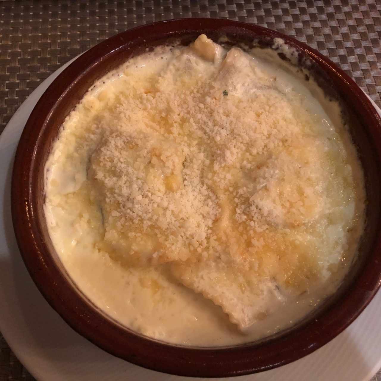 ravioli de espinaca y queso