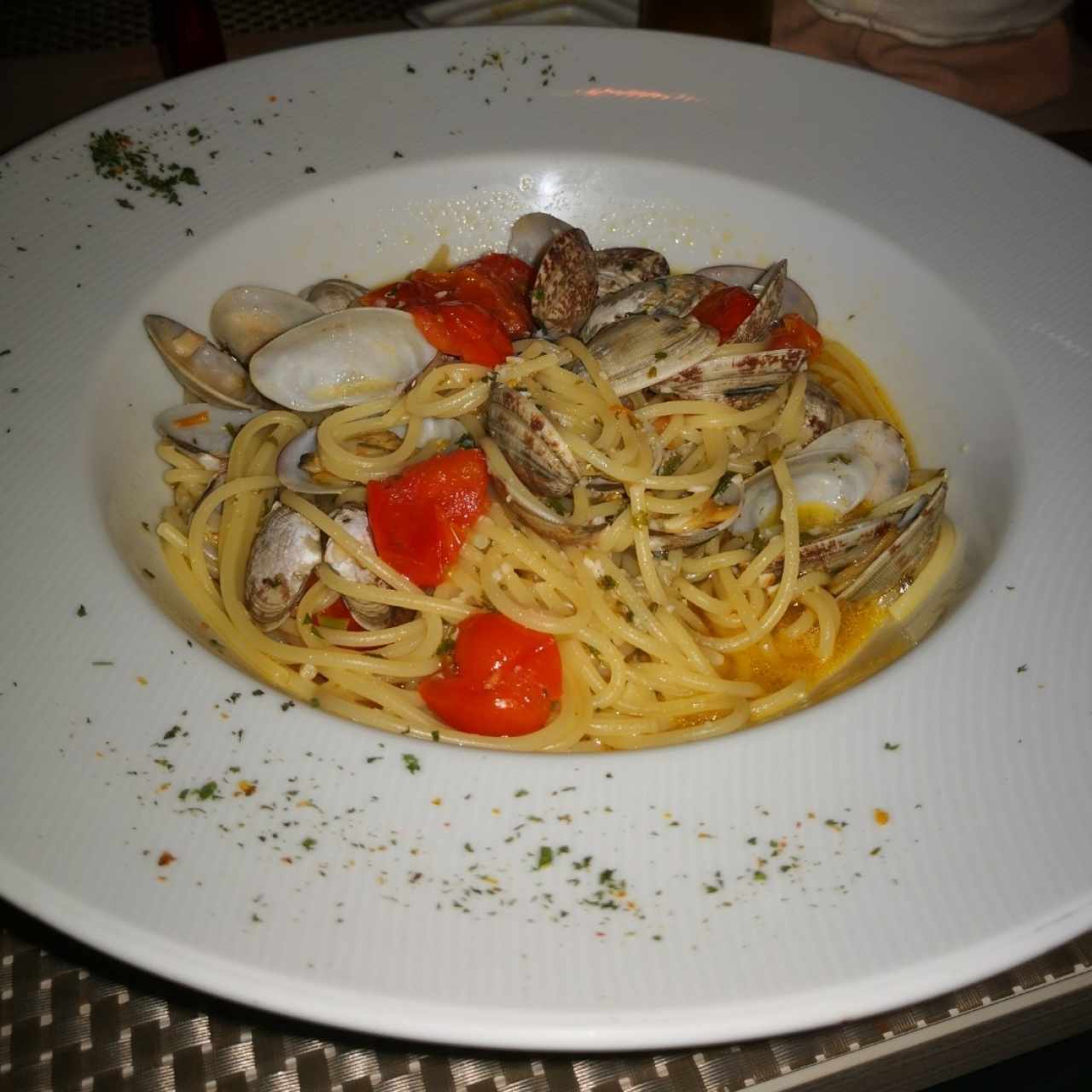 spaghetti a la vongole 