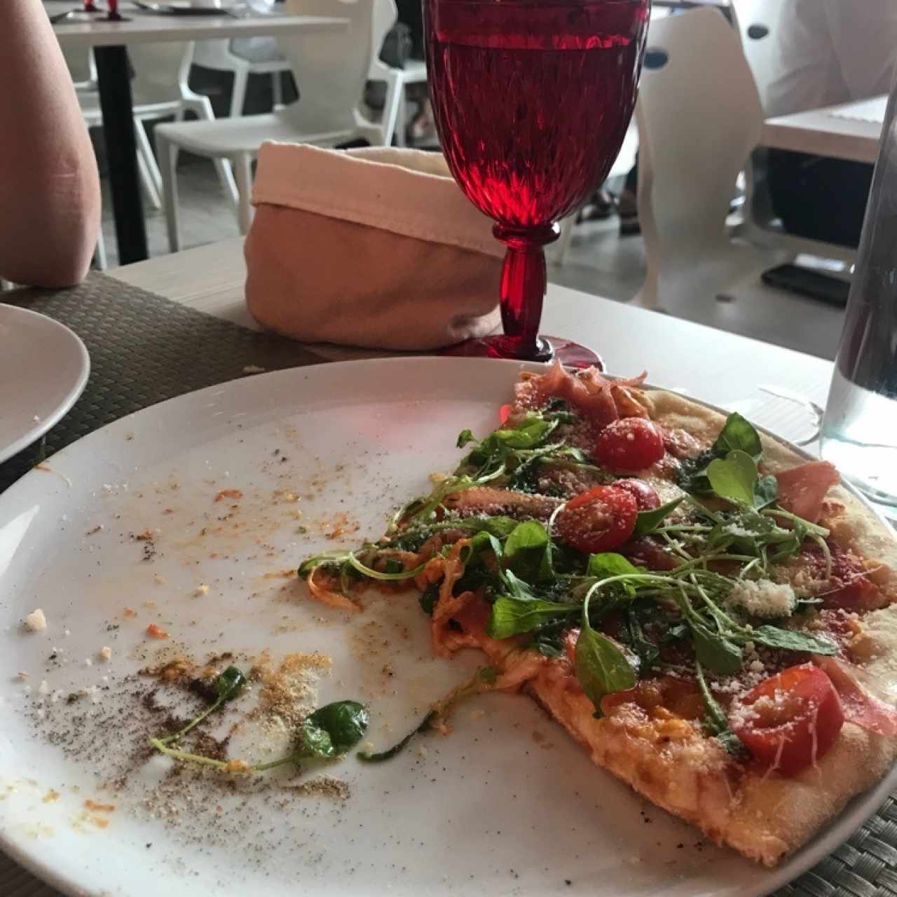 pizza con arugula 