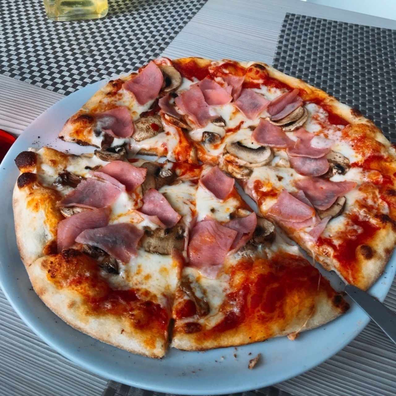 pizza de prosciuto 