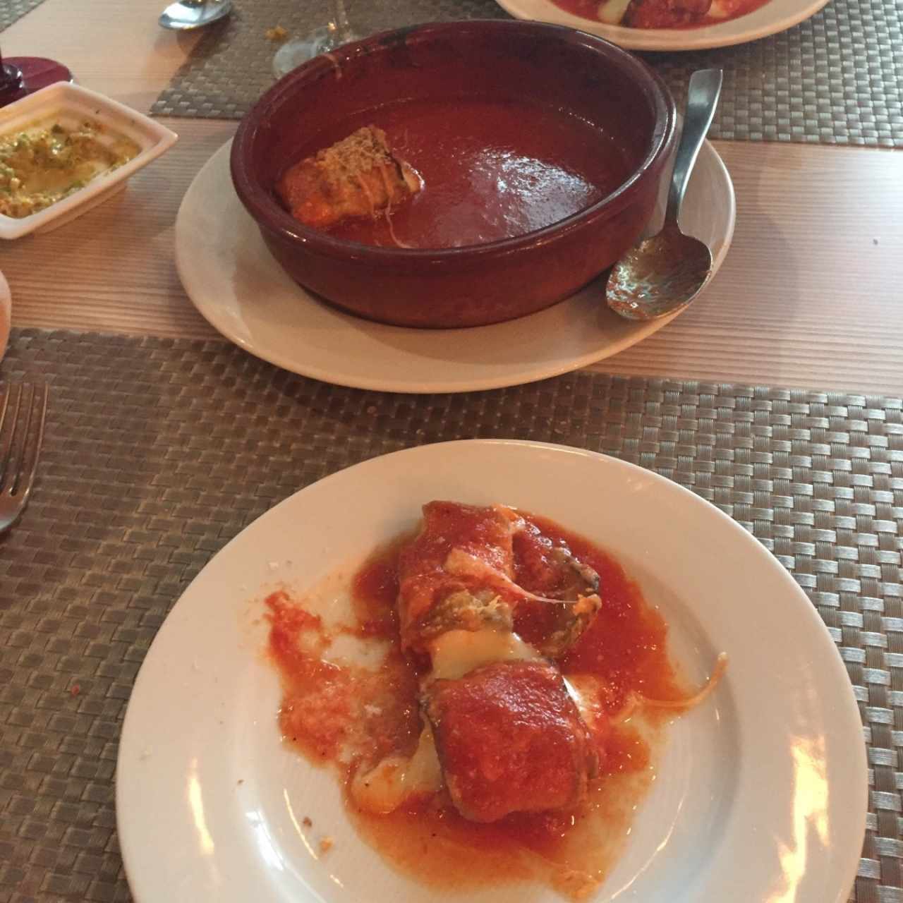 berenjenas rellenas de mozzarella de entrada