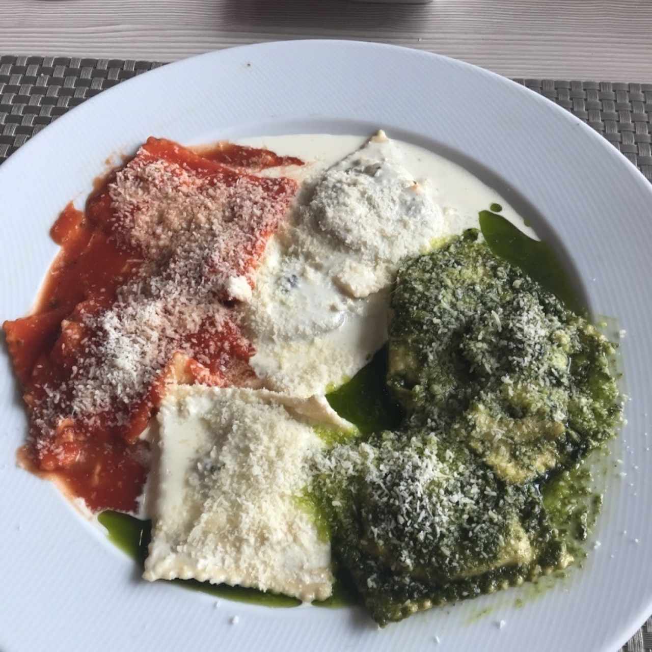 Trio Raviolli