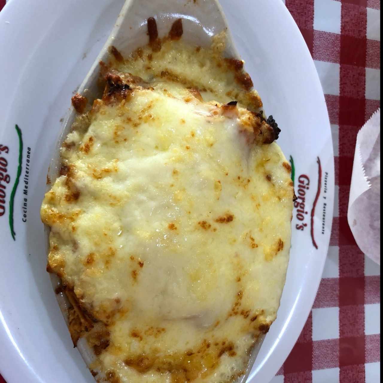 Lasagna de pollo gratinada