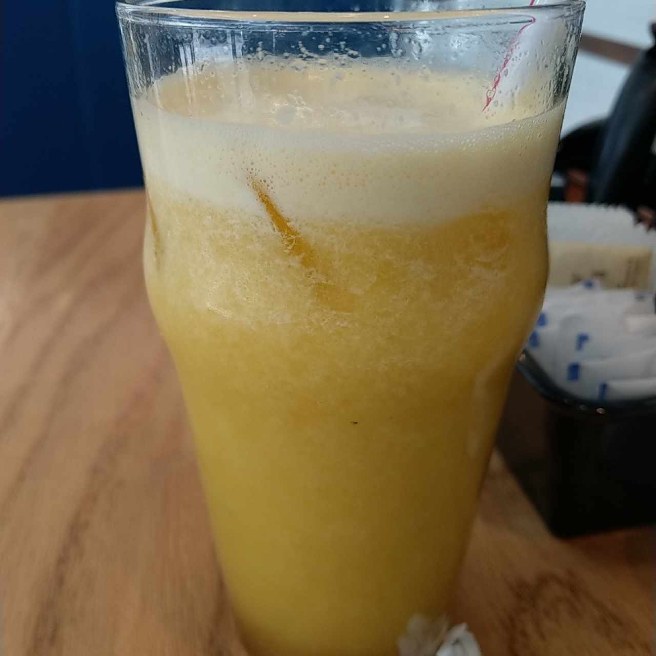 jugo naranja y piña limon con miel