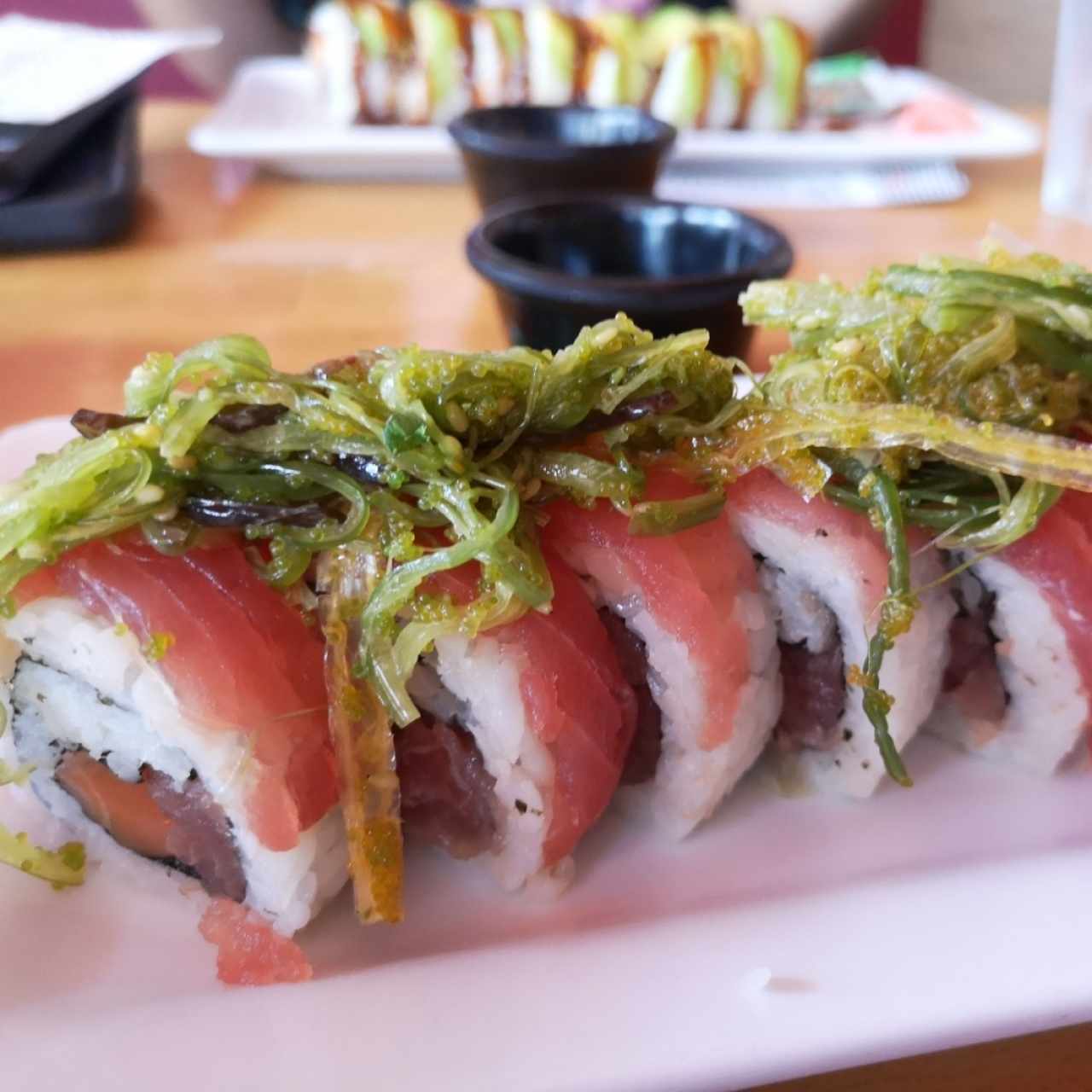 wakame roll